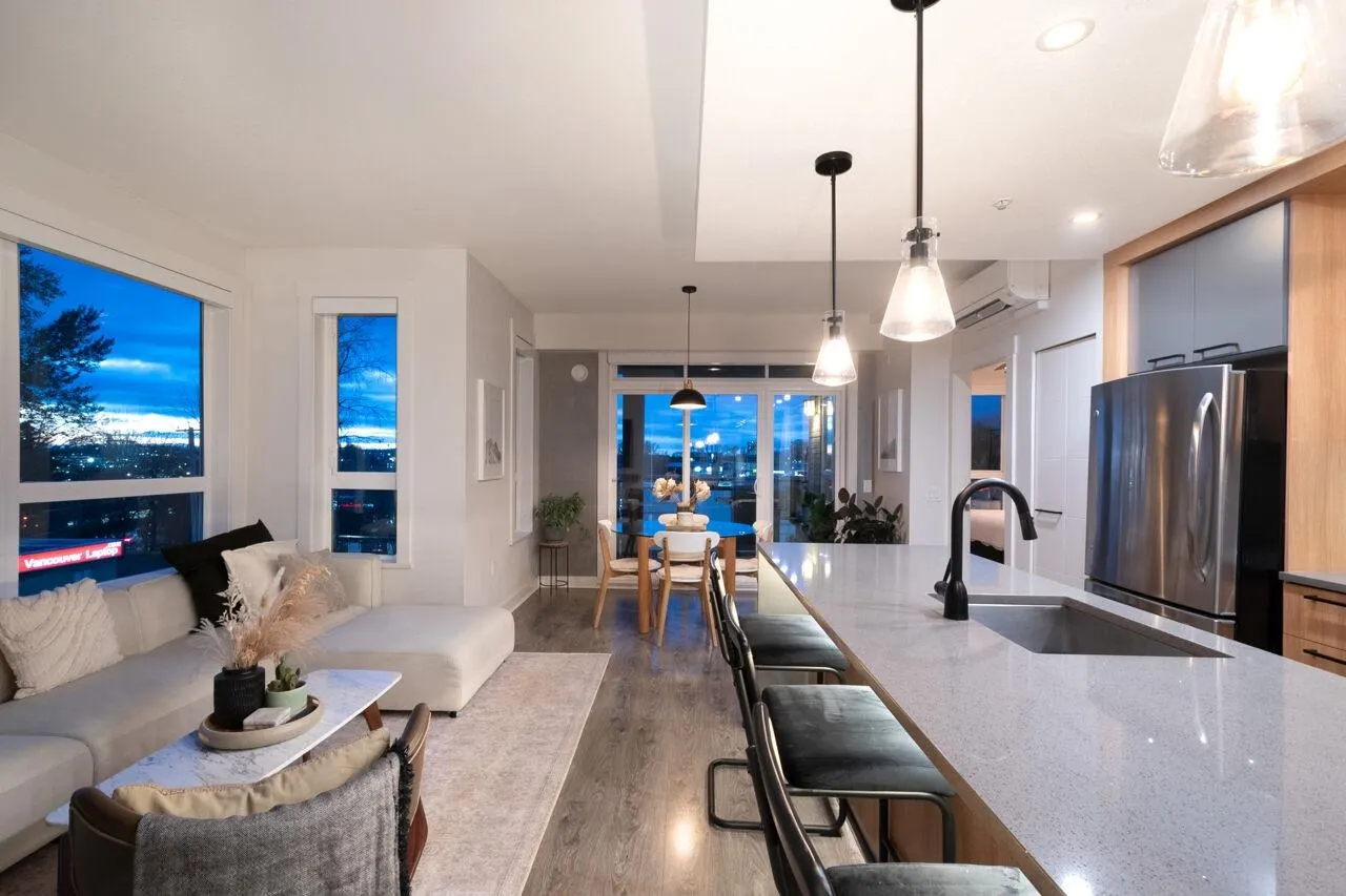 733 W 14th Street #417