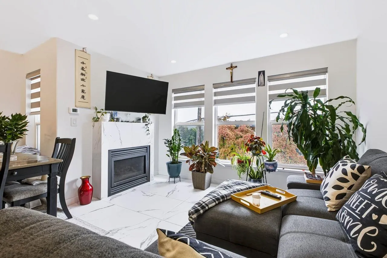 1135 Cartier Avenue #3