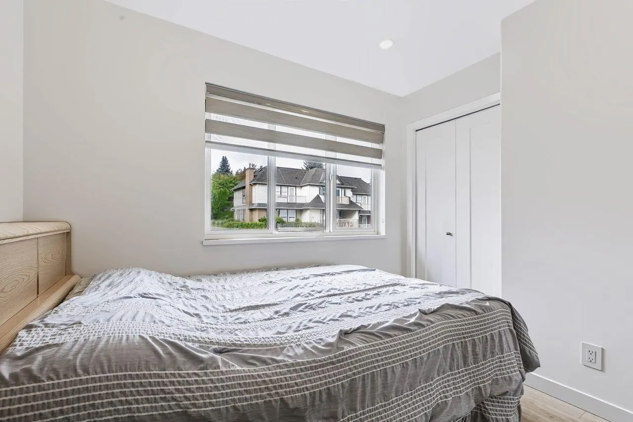 1135 Cartier Avenue #3