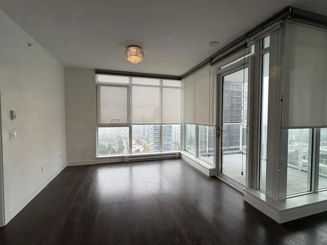 657 Whiting Way #2907
