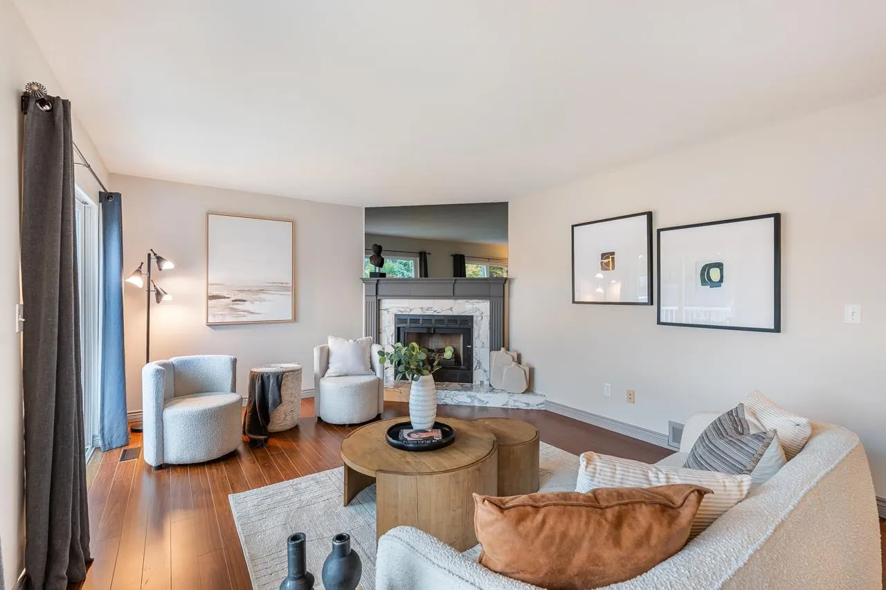 1180 Falcon Drive #704