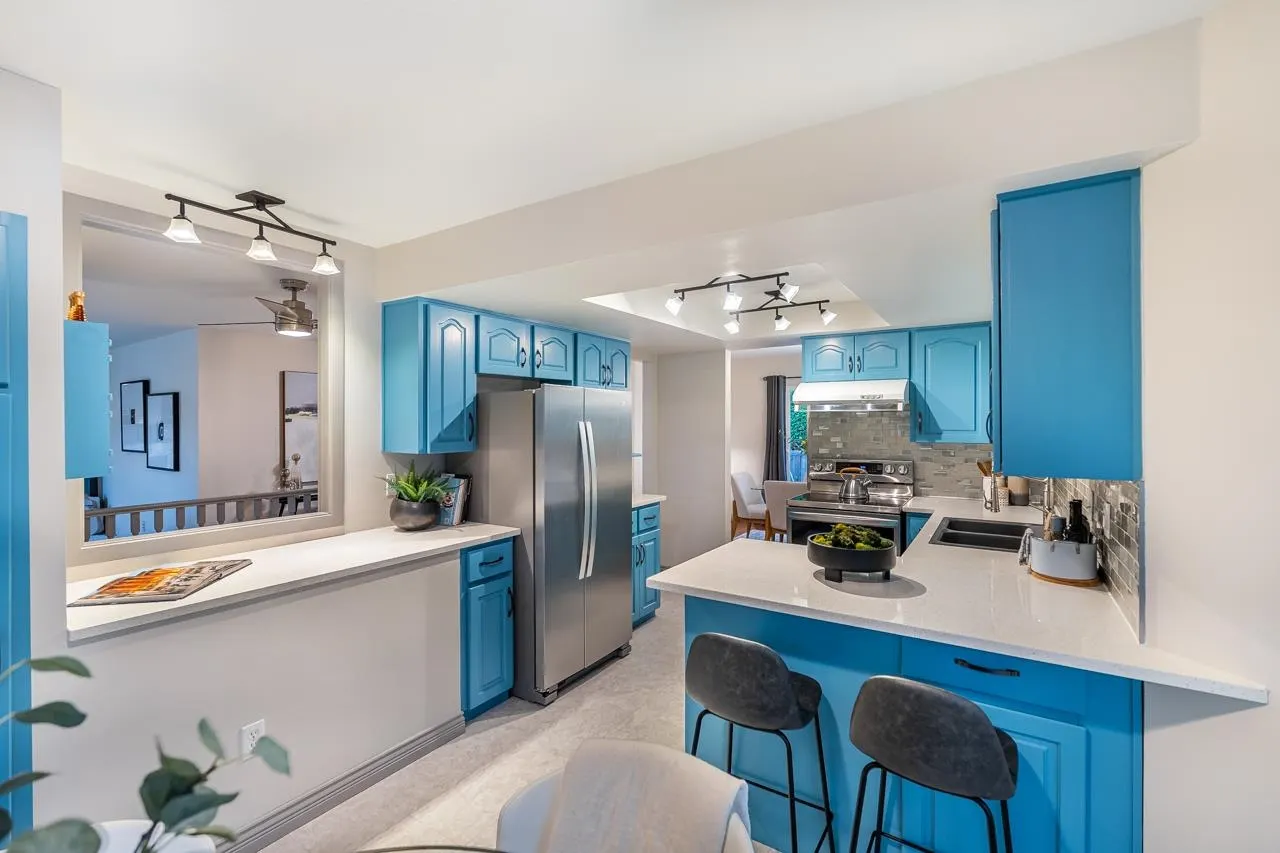 1180 Falcon Drive #704