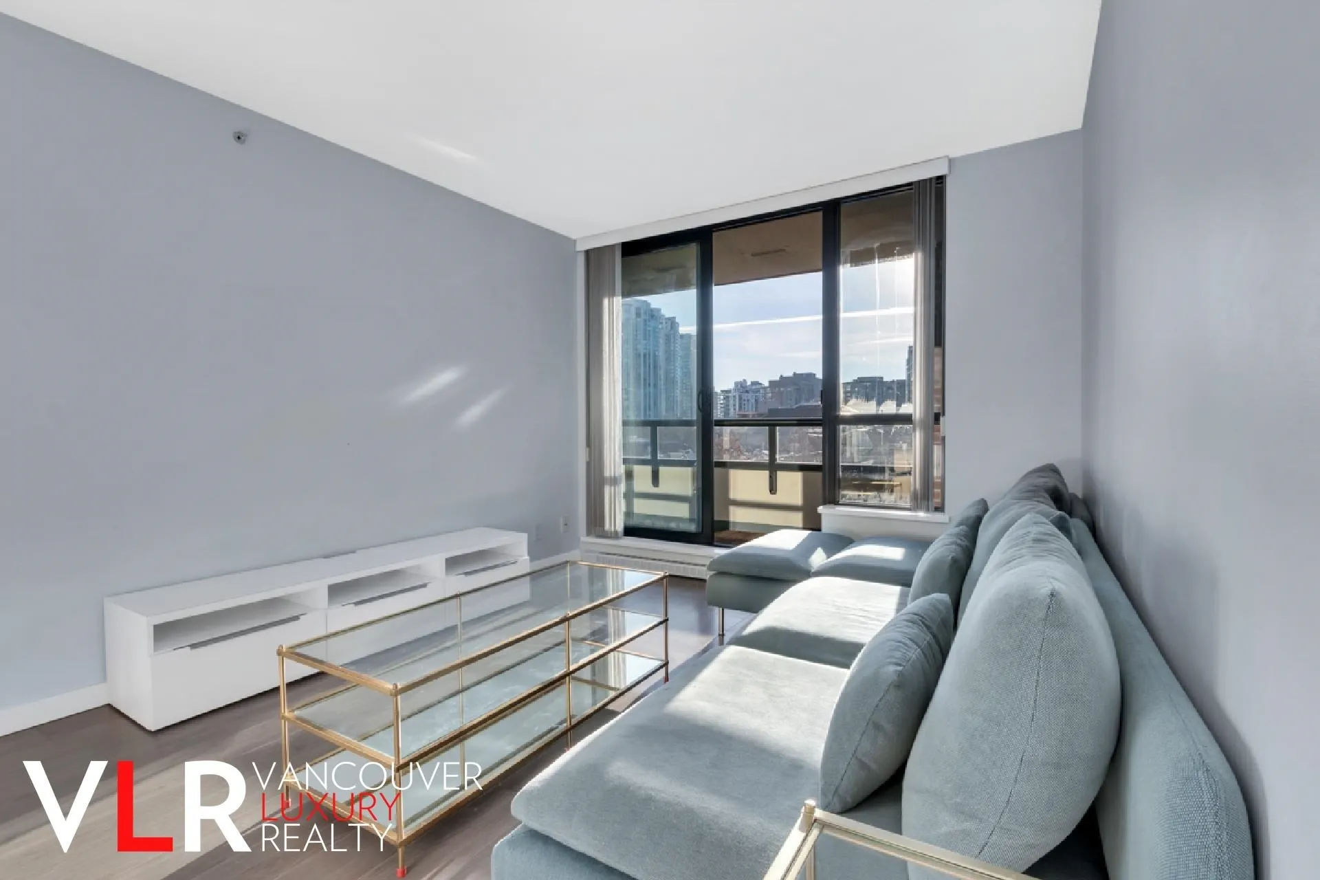 977 Mainland Street #509
