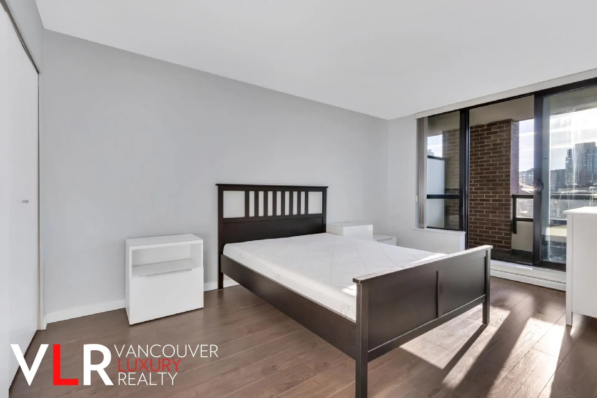 977 Mainland Street #509