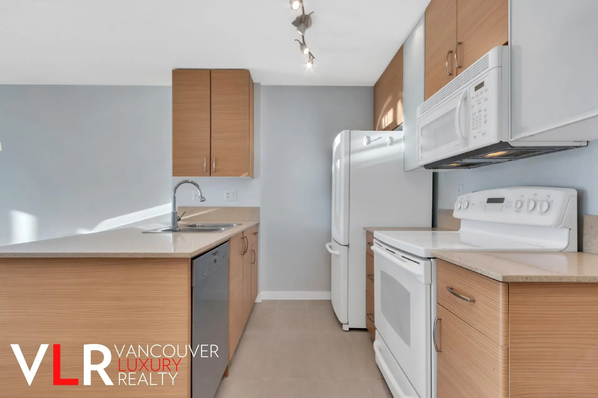 977 Mainland Street #509