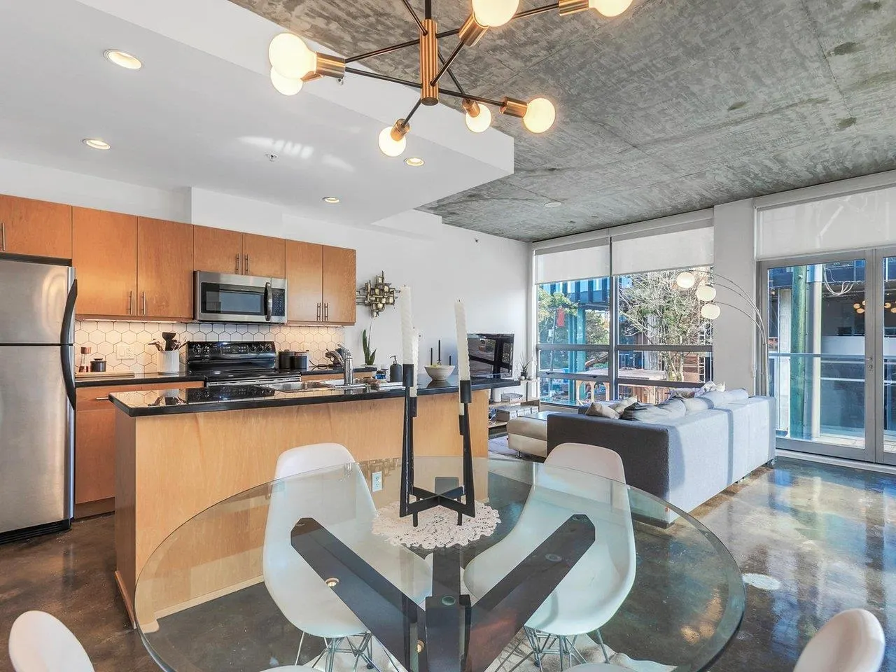 919 Station Street #306