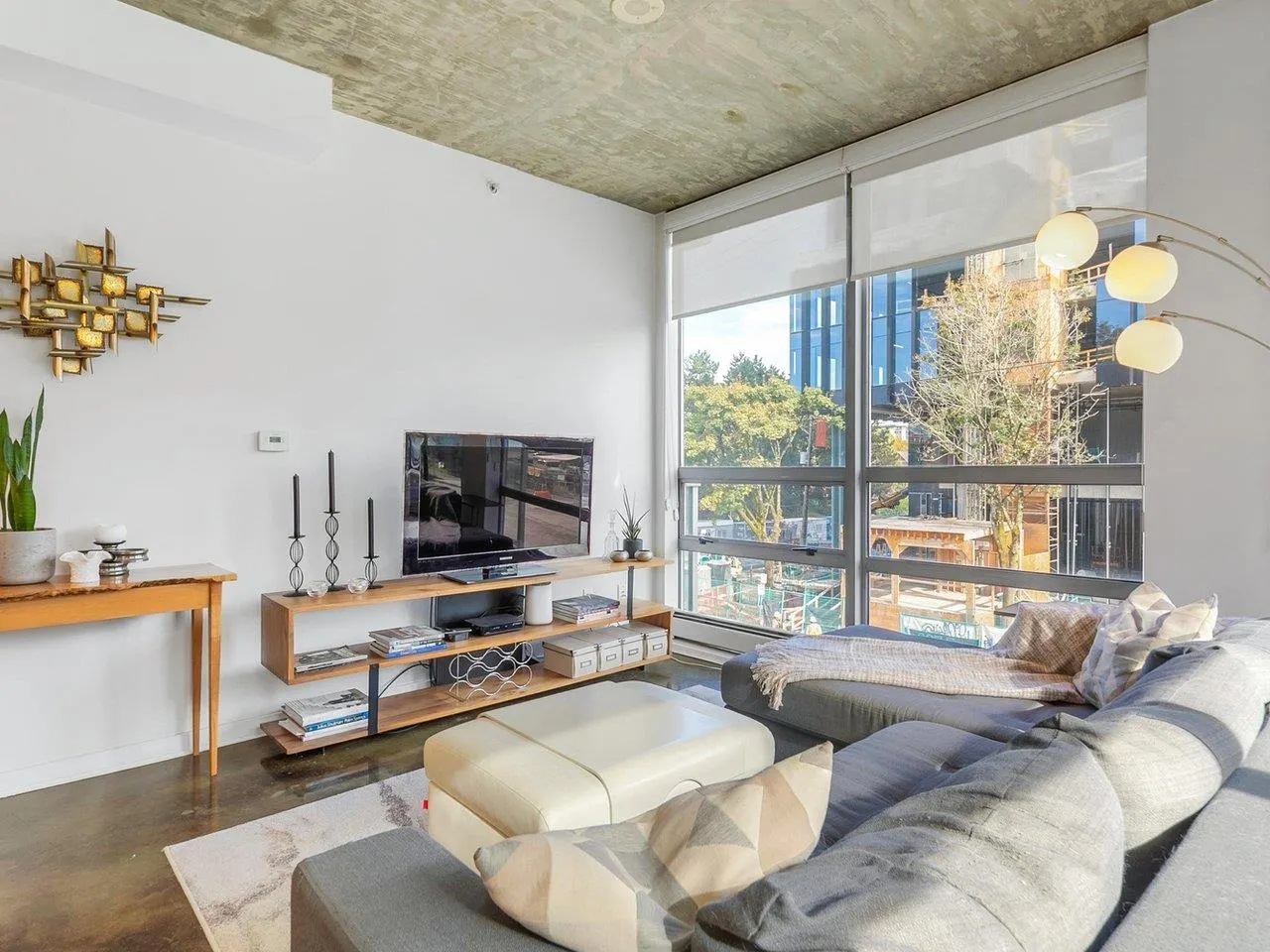 919 Station Street #306