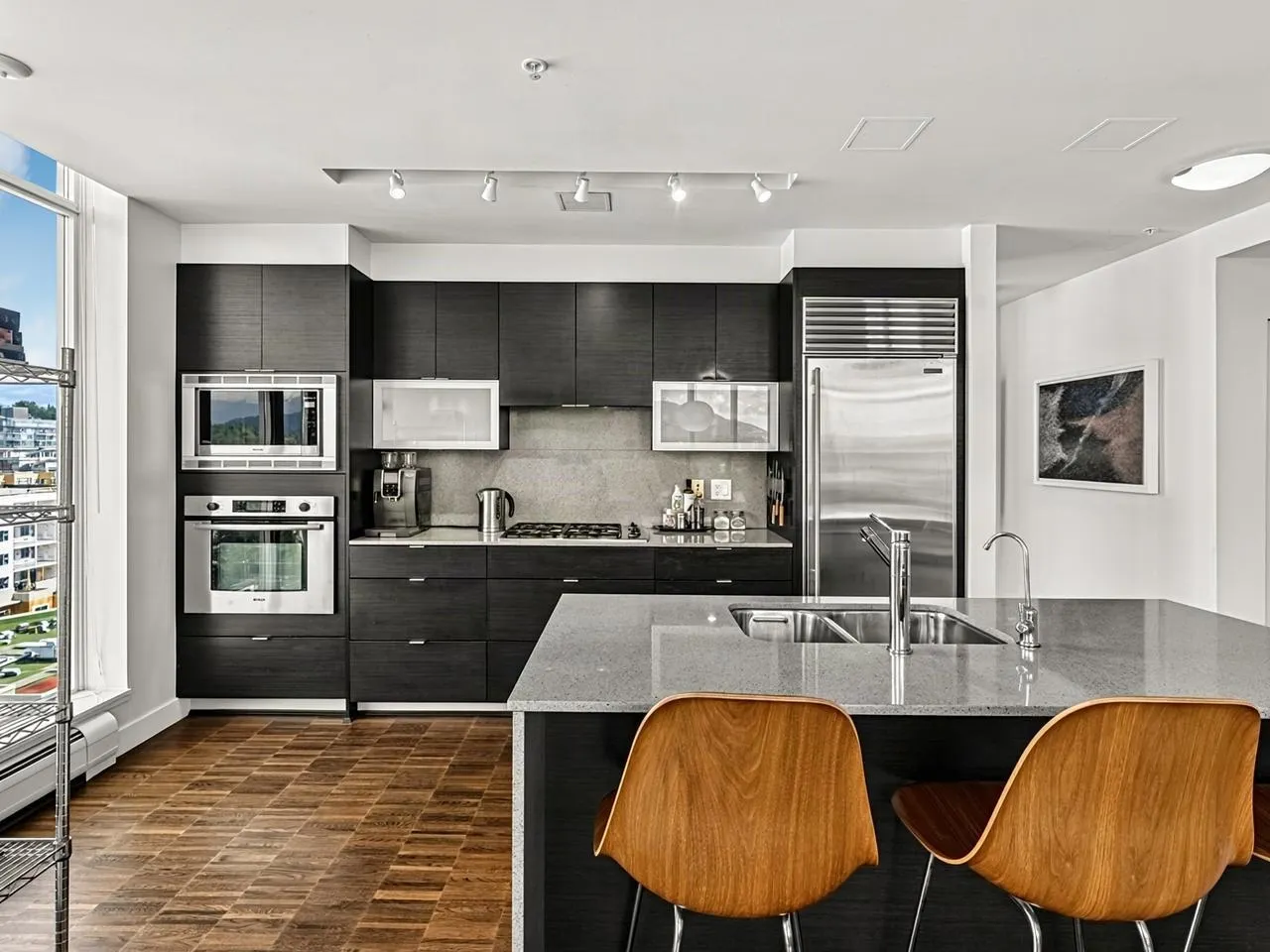 175 W 2nd Street #1202