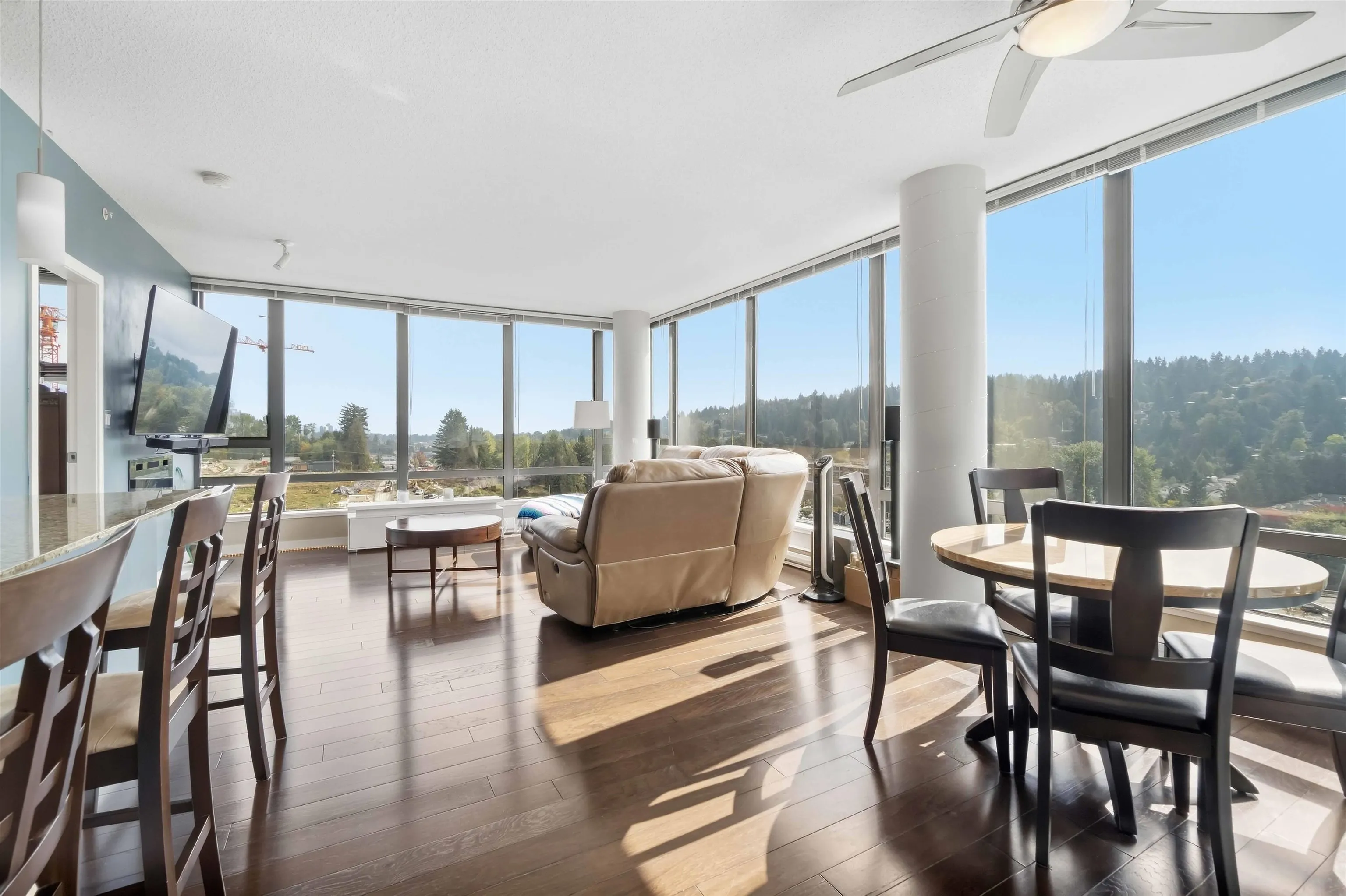 400 Capilano Road #1802