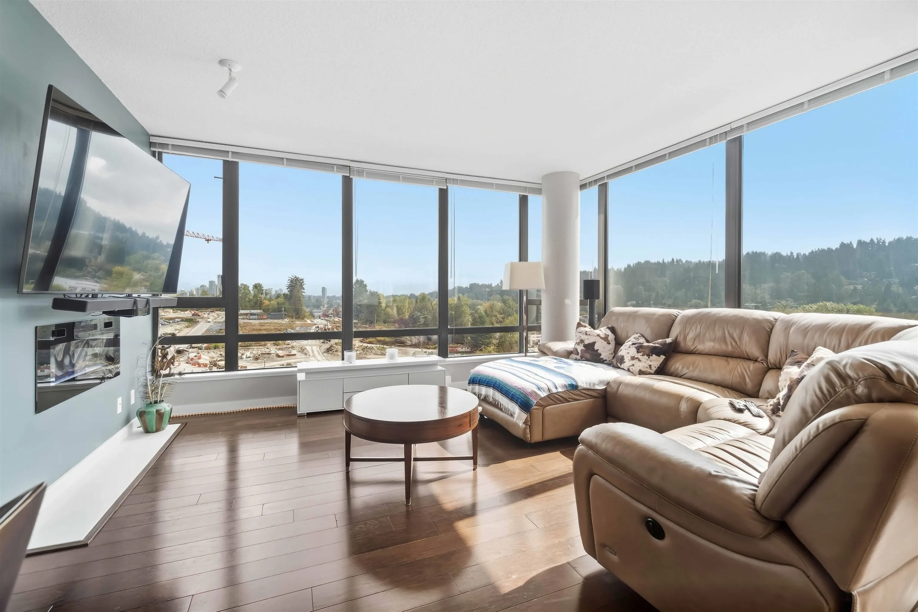 400 Capilano Road #1802