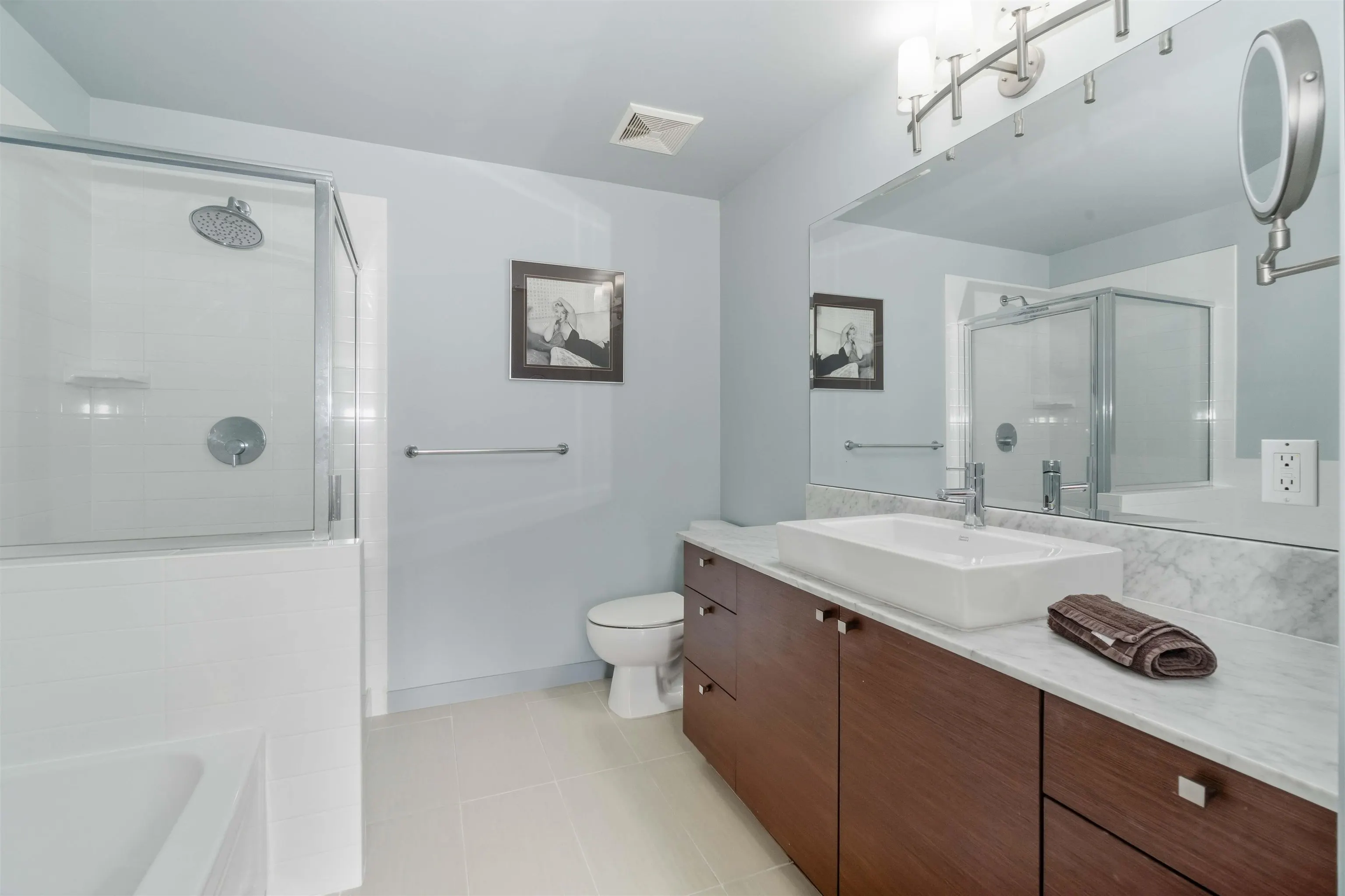 400 Capilano Road #1802