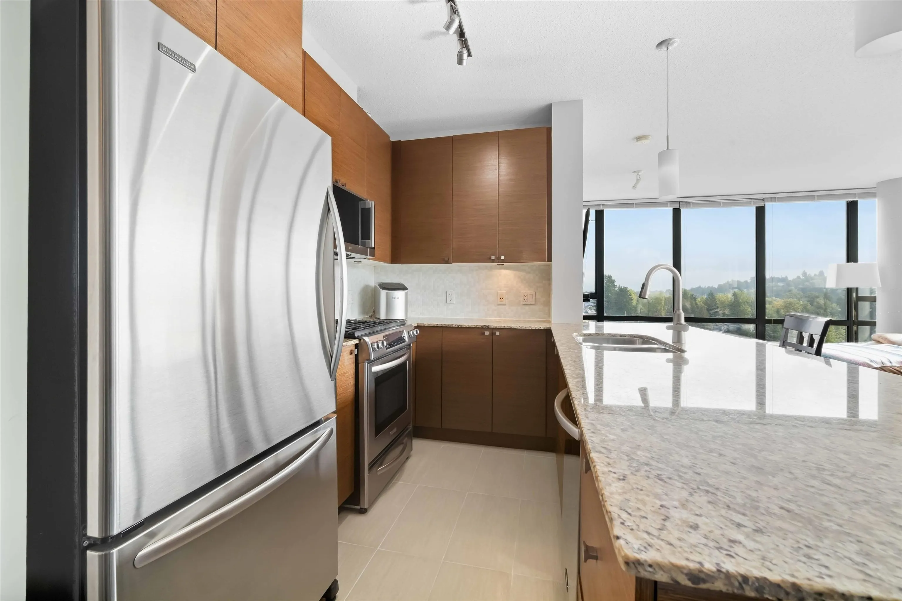 400 Capilano Road #1802