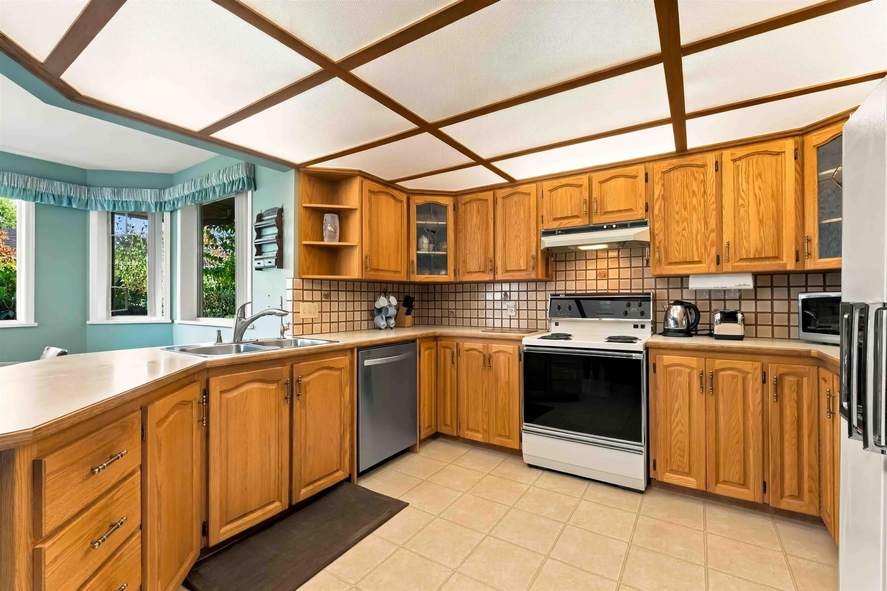 10536 Birchtree Grove
