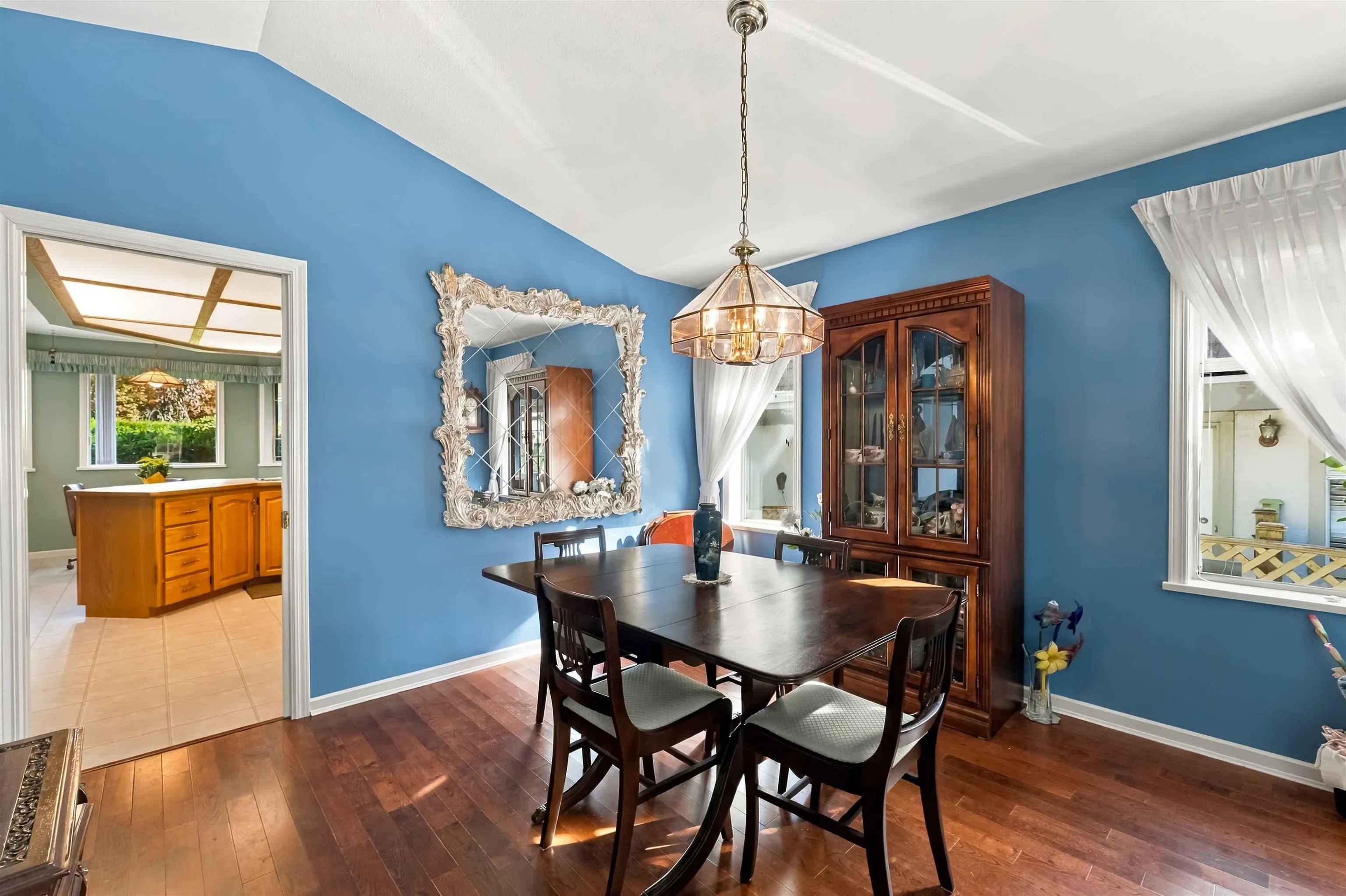 10536 Birchtree Grove