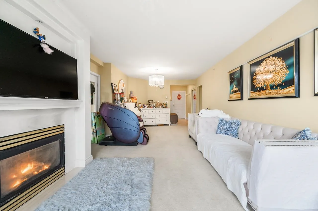 5775 Hampton Place #1204