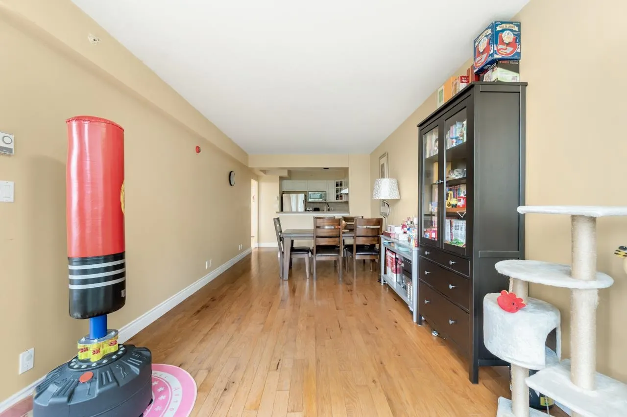 5775 Hampton Place #1204