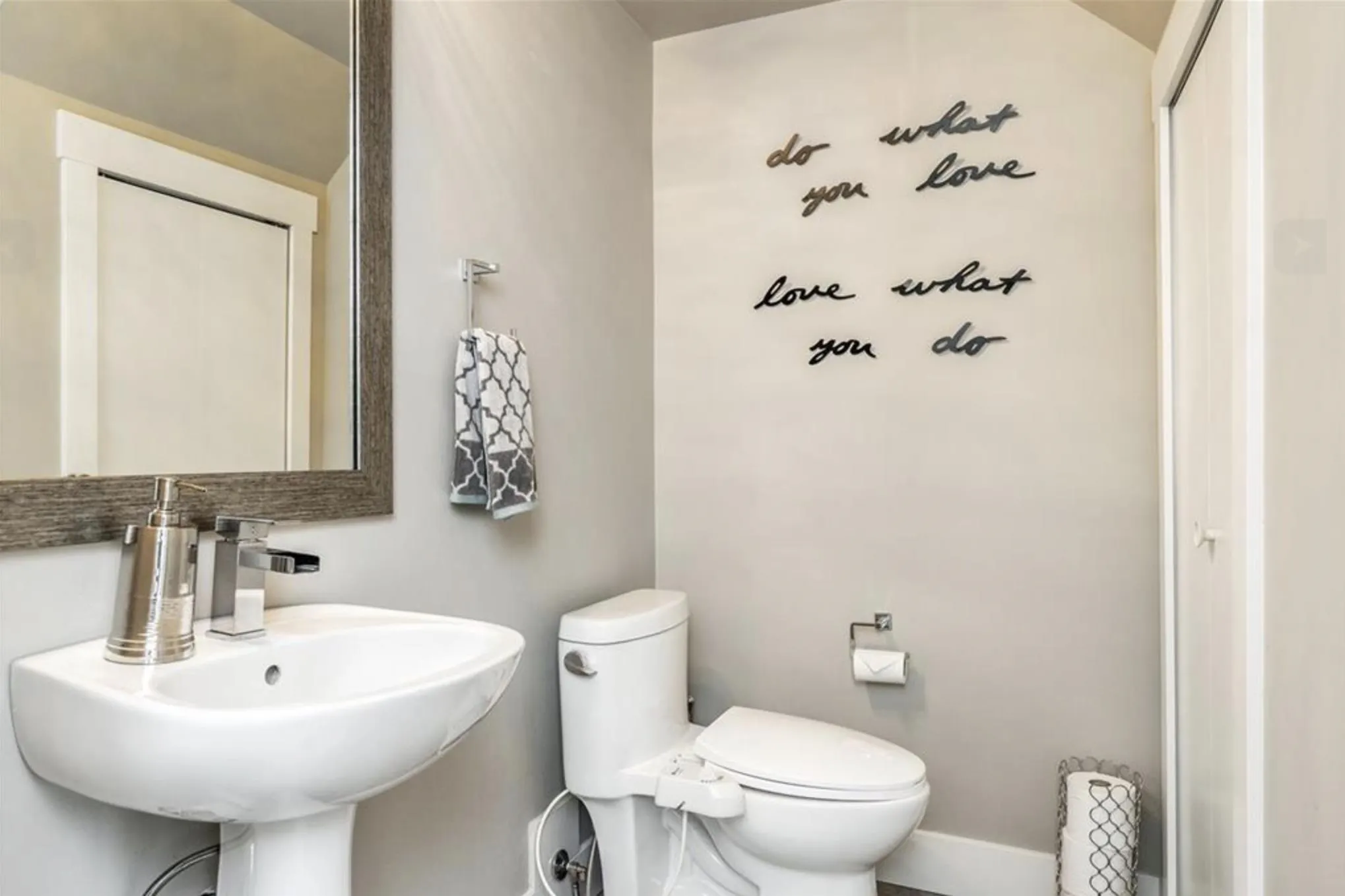 16488 64 Avenue #58