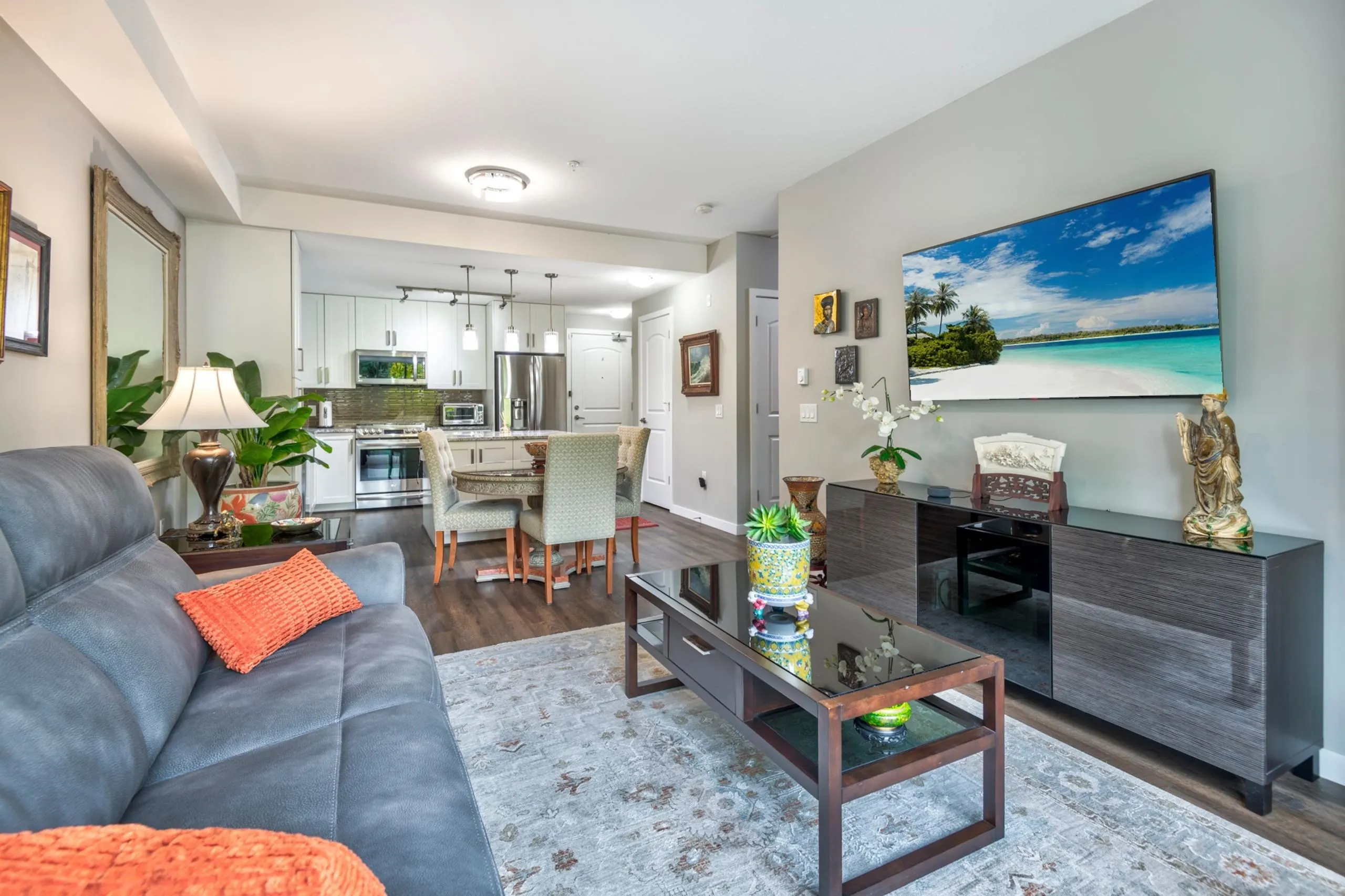 6470 194 Street #306
