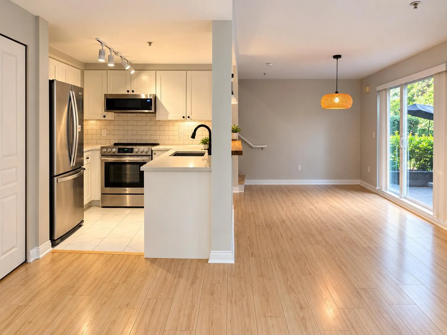 288 St. Davids Avenue #9