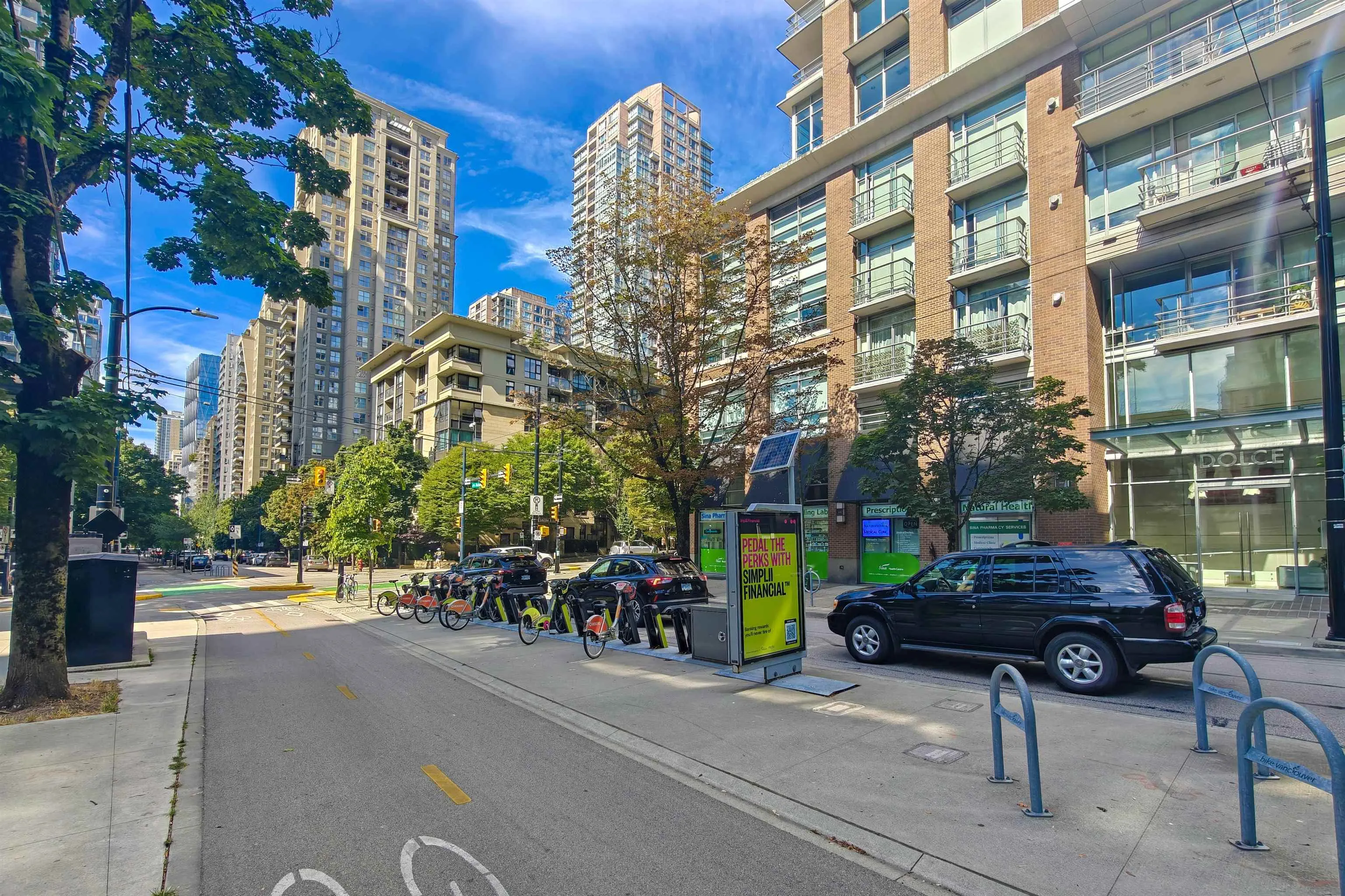 535 Smithe Street #2306