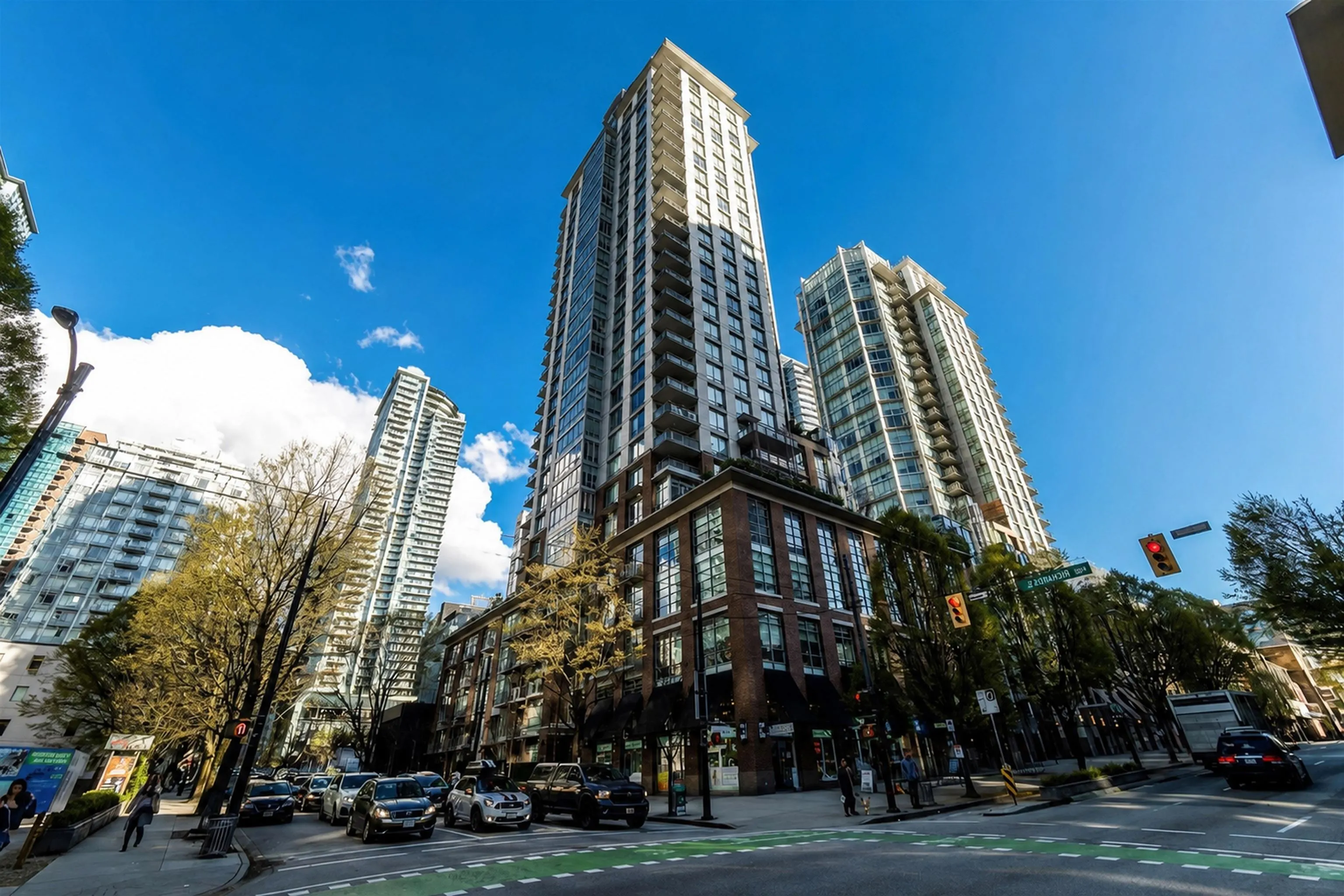 535 Smithe Street #2306