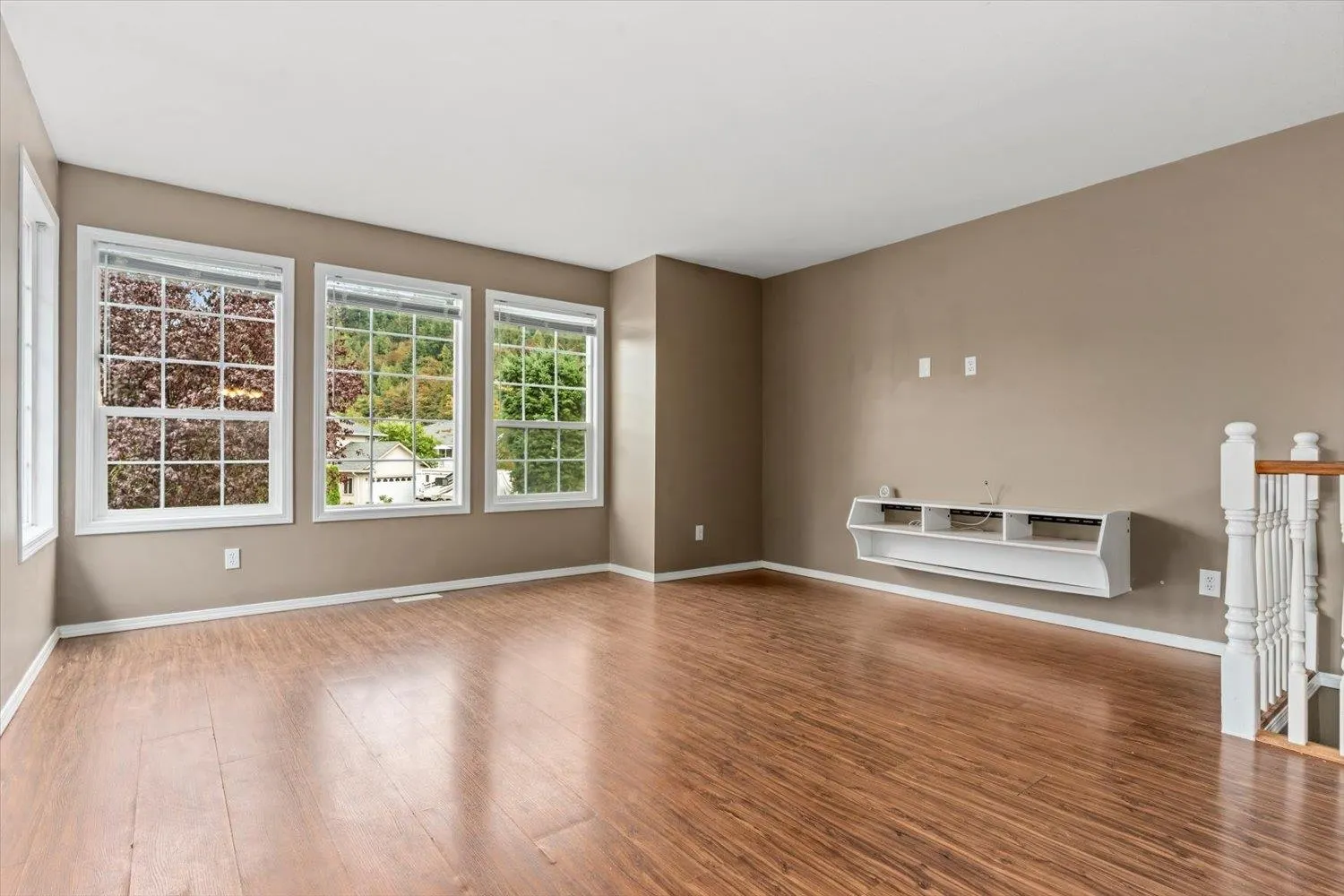 5711 Winchester Place