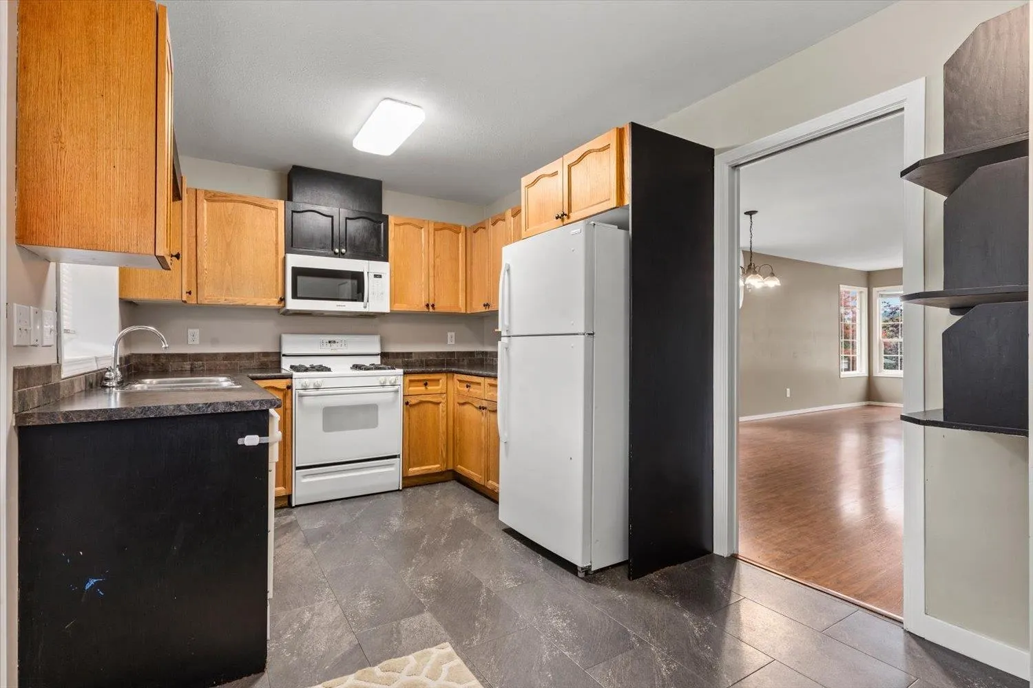5711 Winchester Place