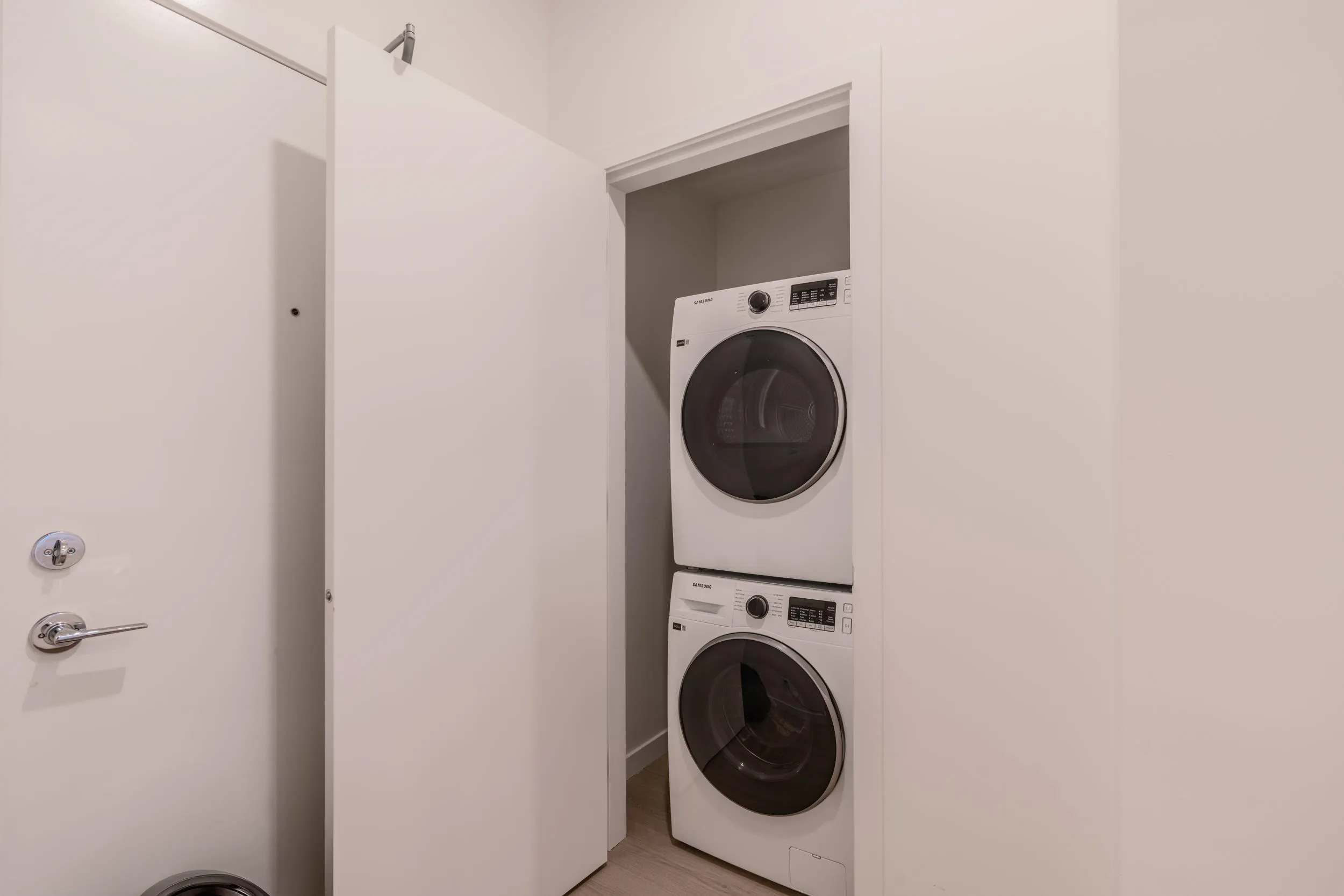 10829 140 Street #E115