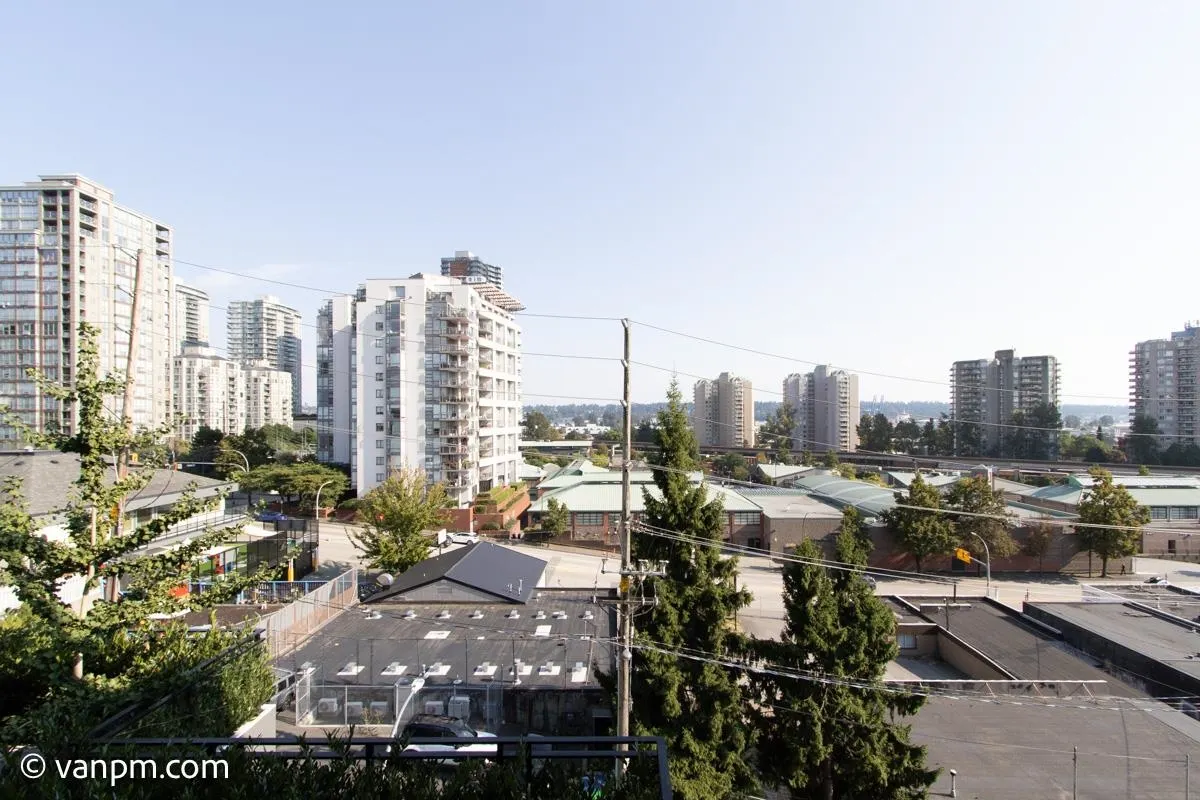 1012 Auckland Street #206
