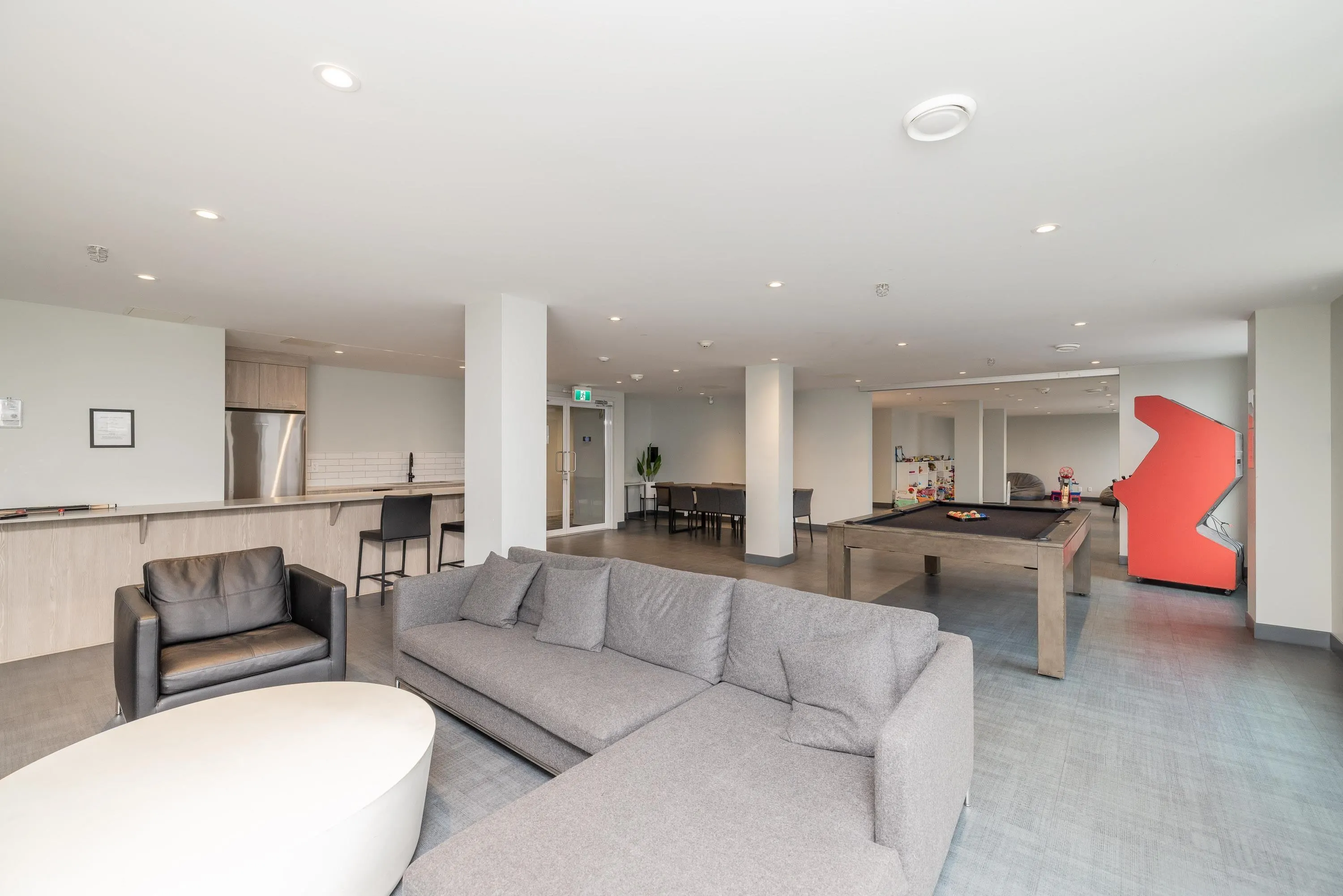 1012 Auckland Street #206