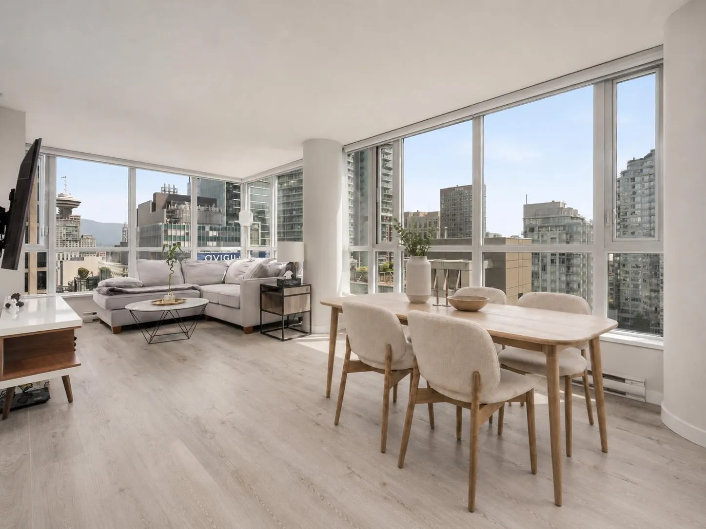 833 Seymour Street #1503
