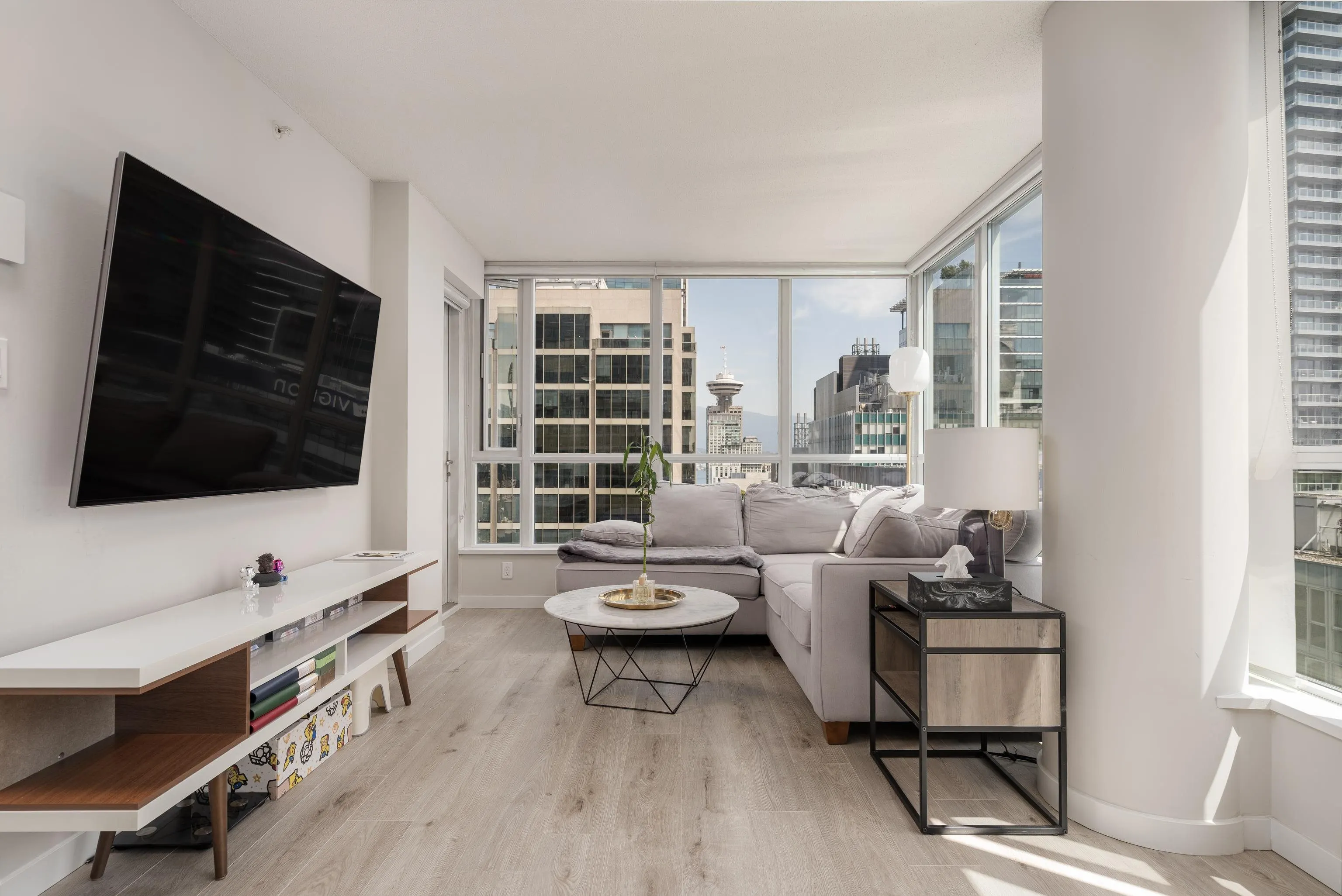 833 Seymour Street #1503