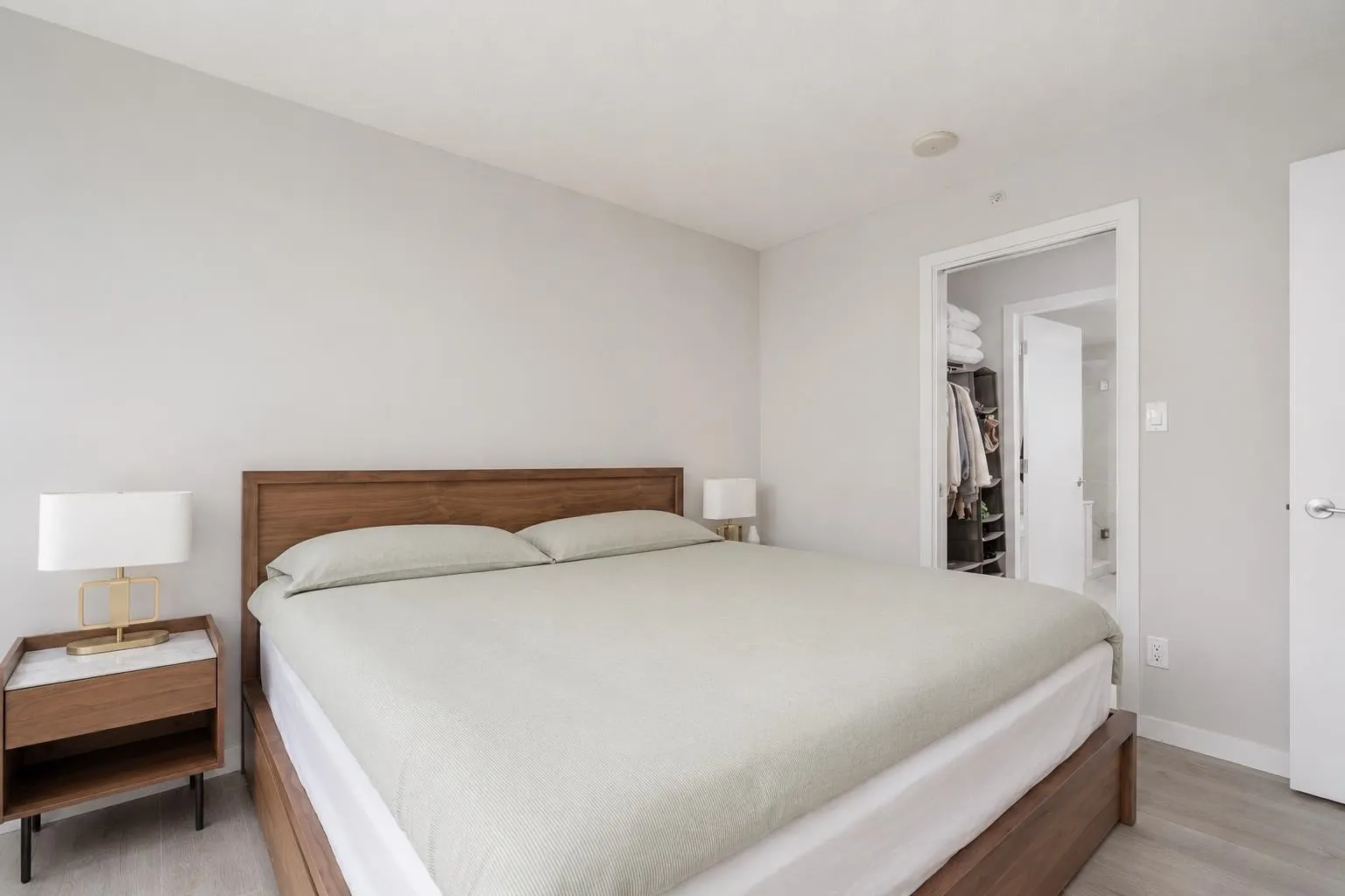 833 Seymour Street #1503
