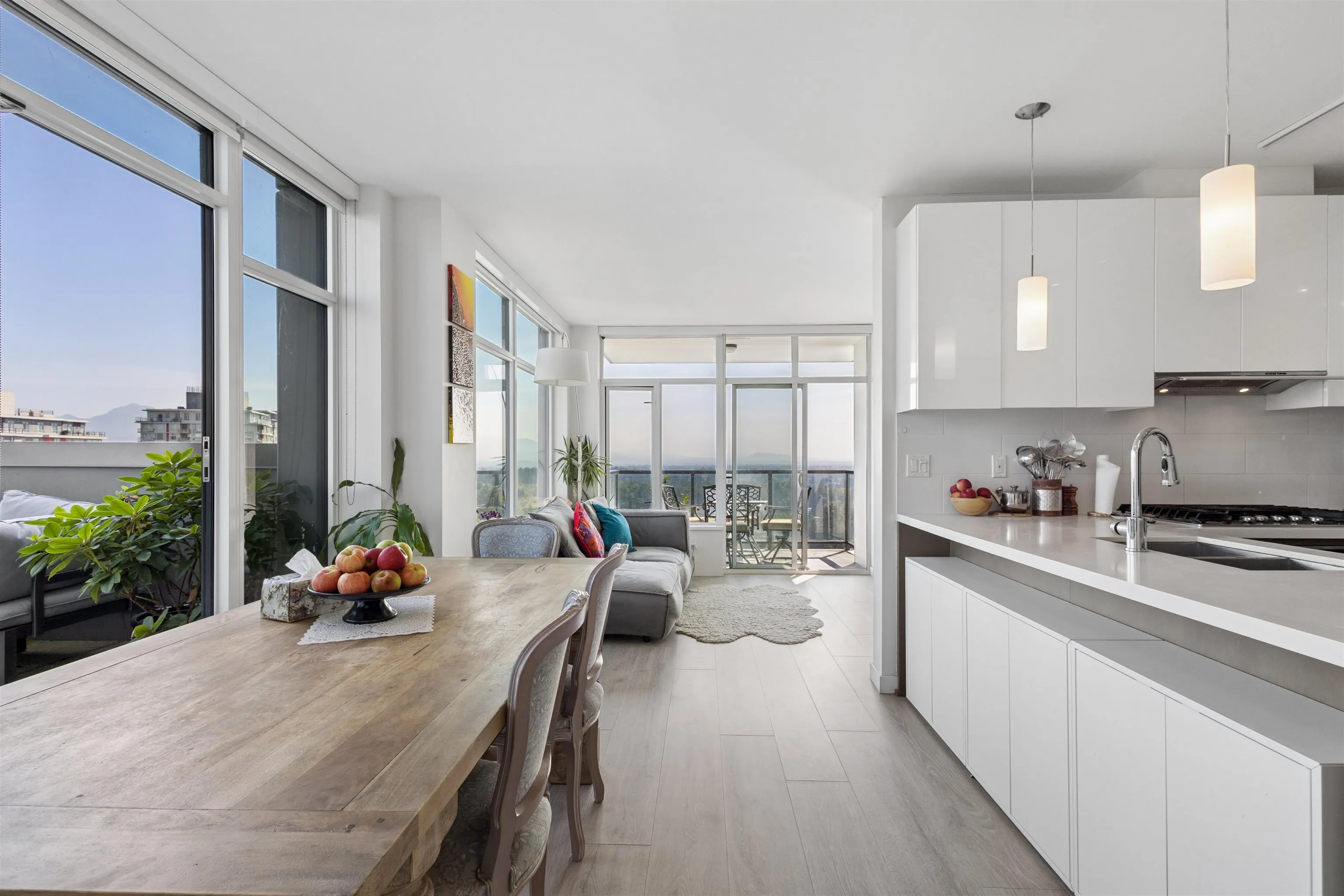 3080 Lincoln Avenue #2802