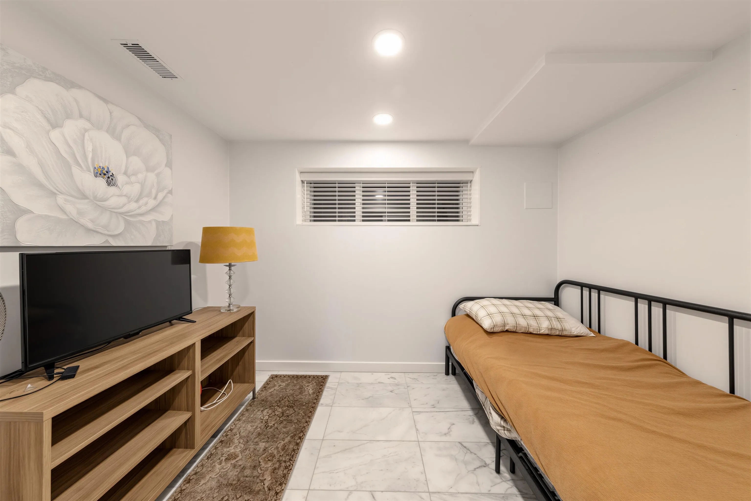 1017 Walalee Drive