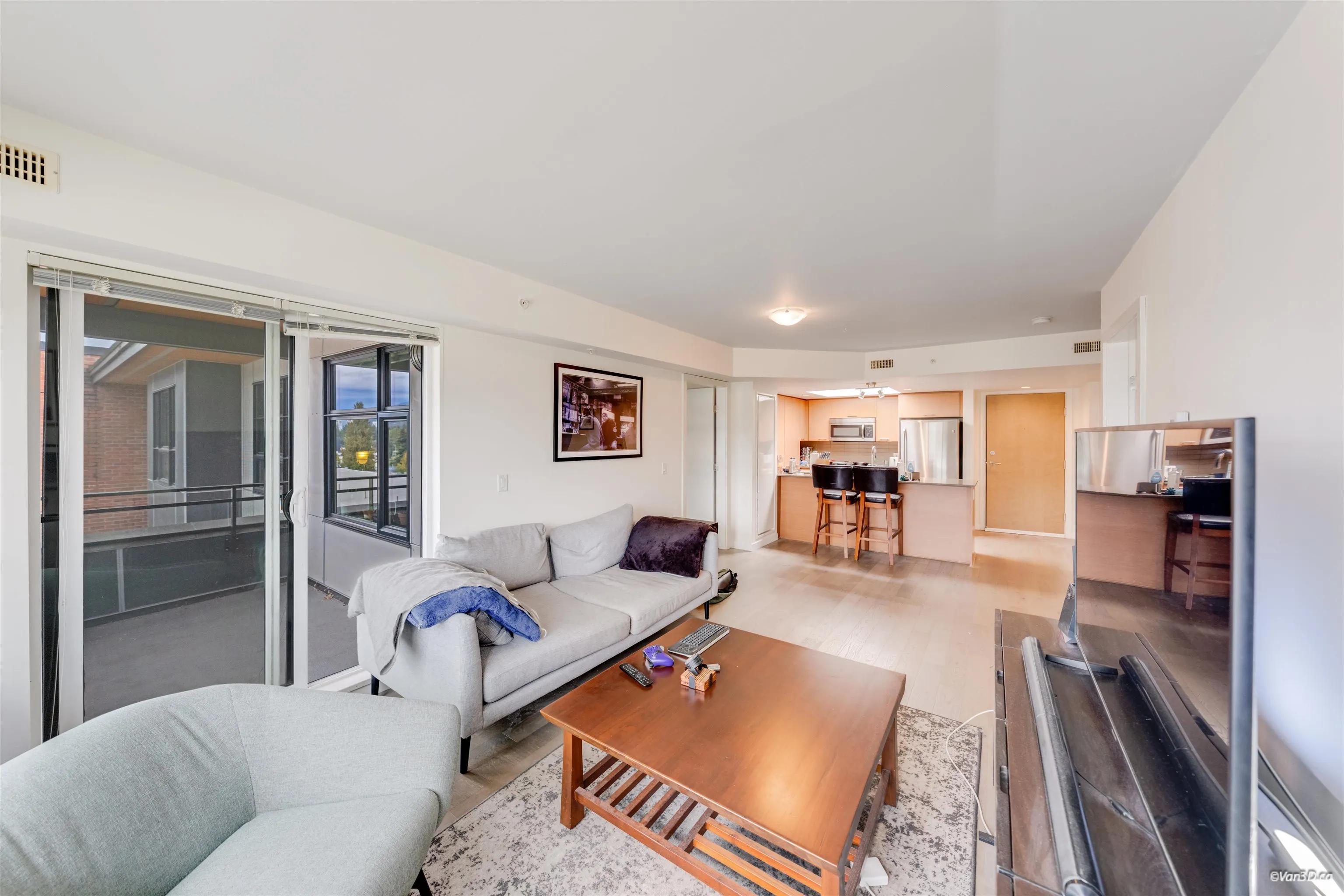 95 Moody Street #613