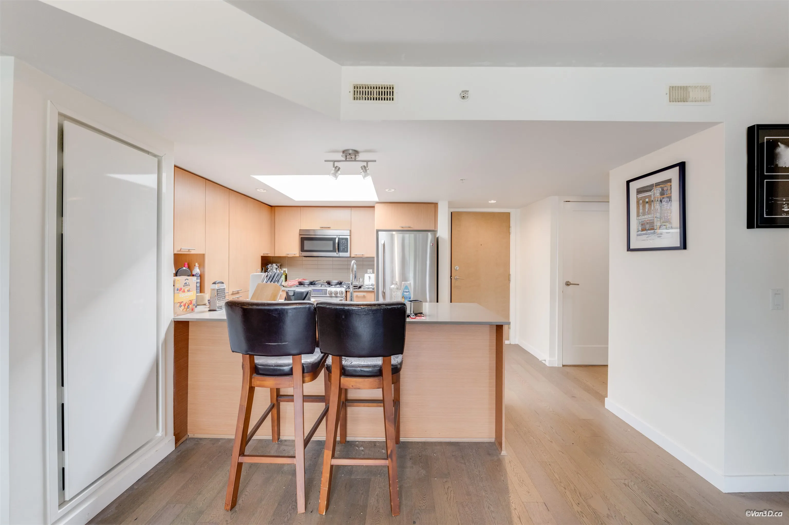 95 Moody Street #613