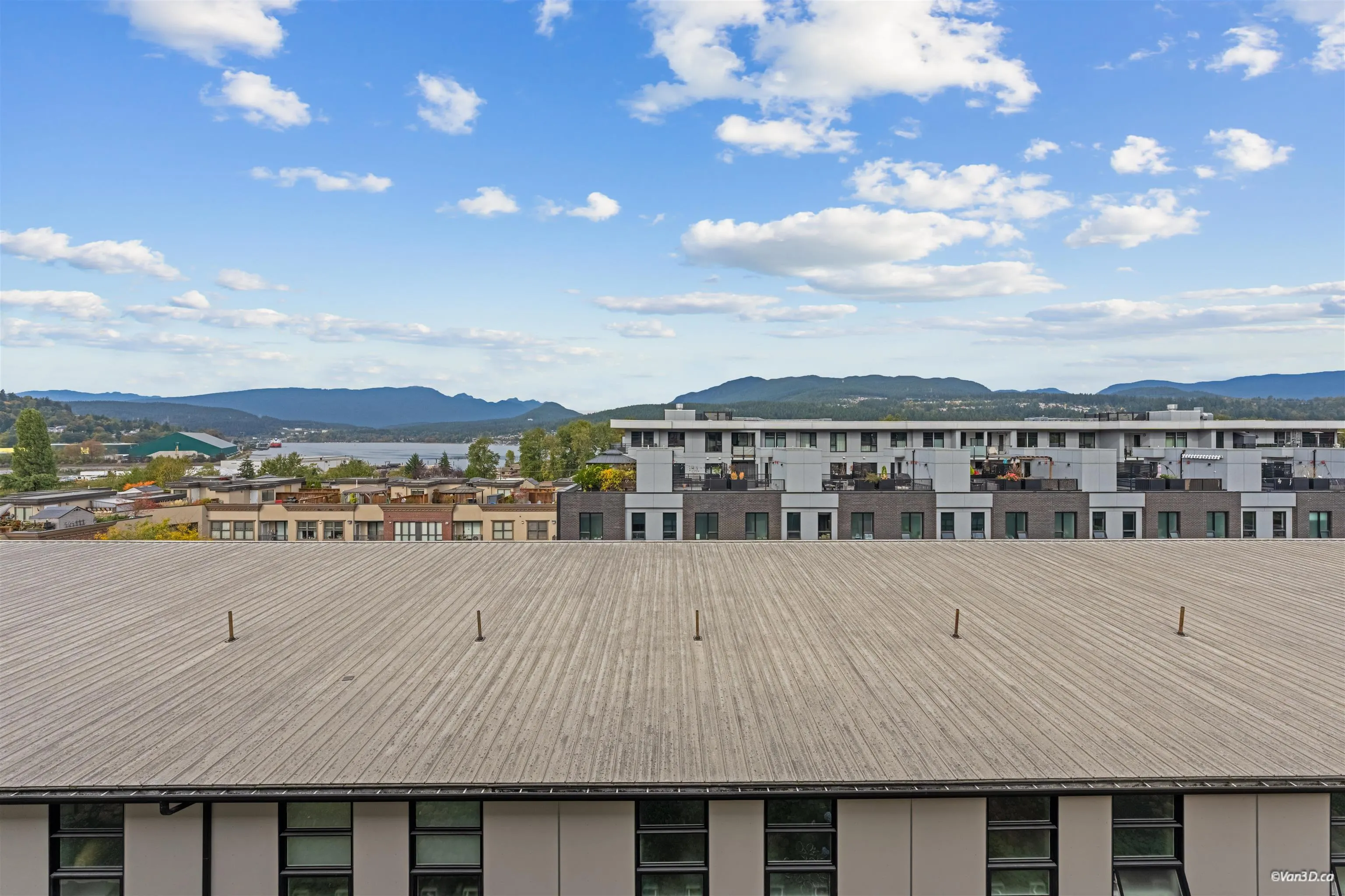 95 Moody Street #613