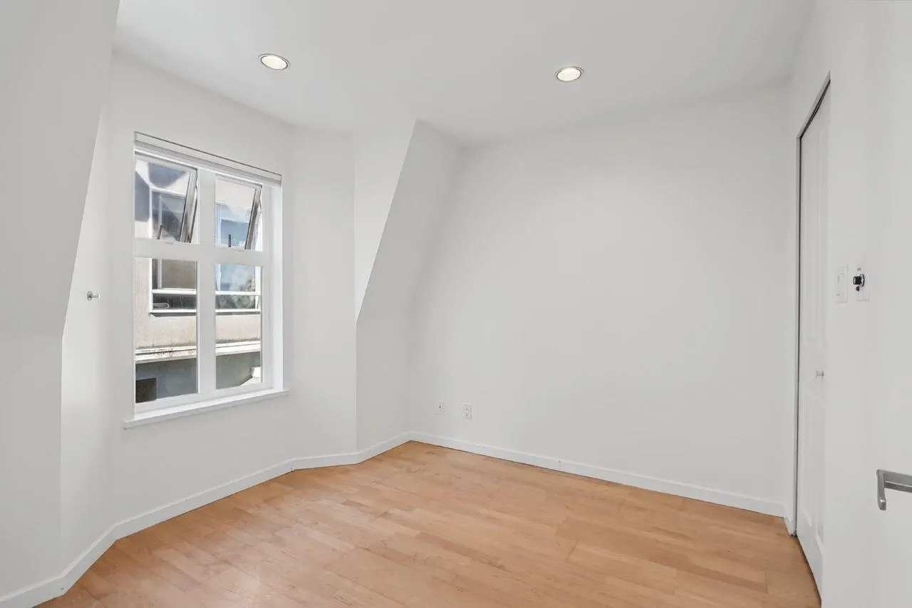 3349 Dunbar Street #102