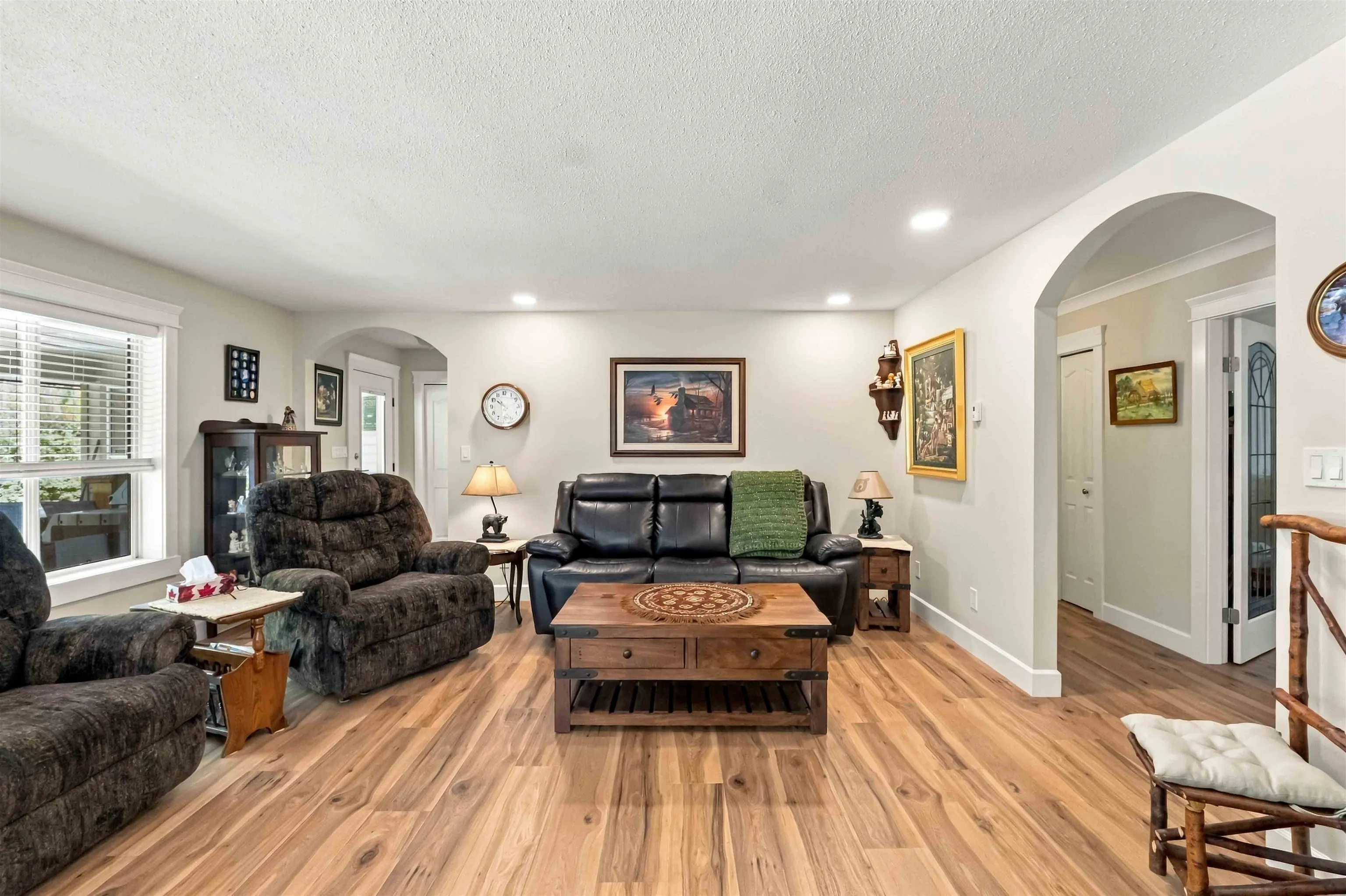 23100 129 Avenue #11