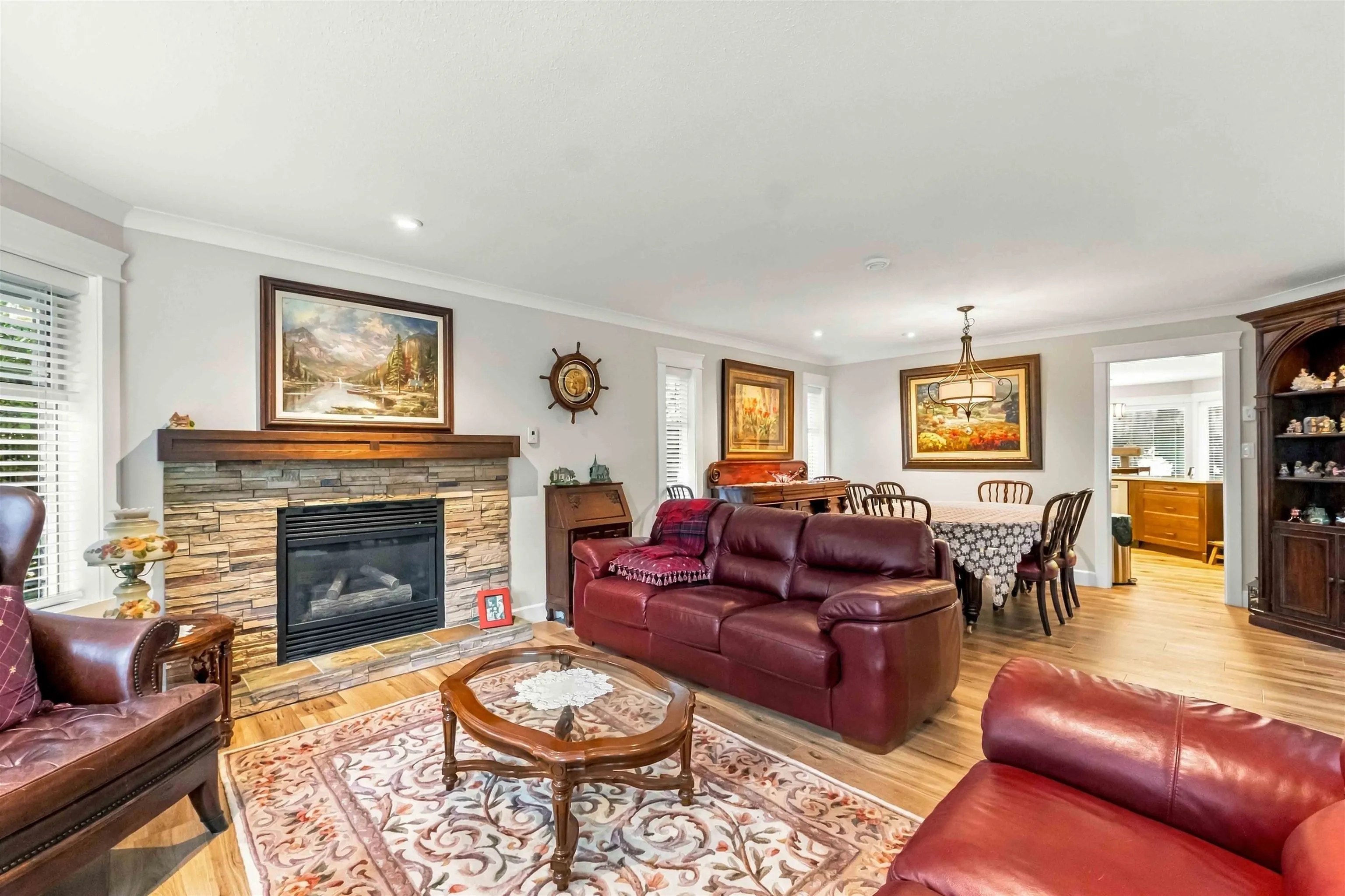 23100 129 Avenue #11