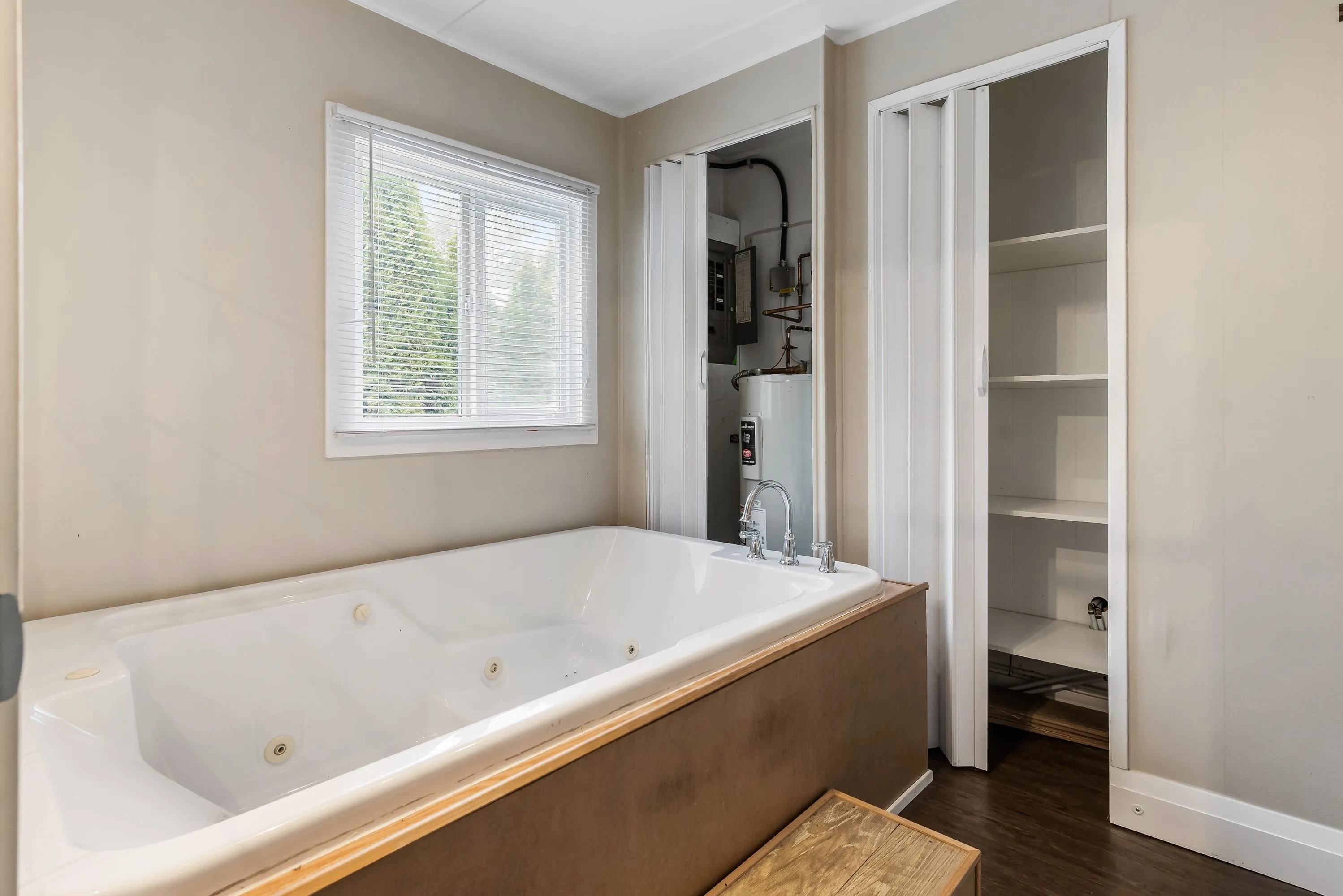 3942 Columbia Valley Road #17