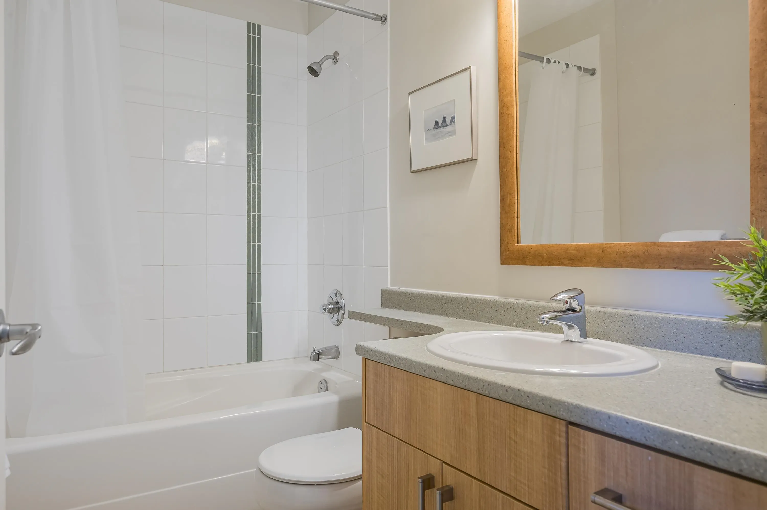 19551 66 Avenue #15