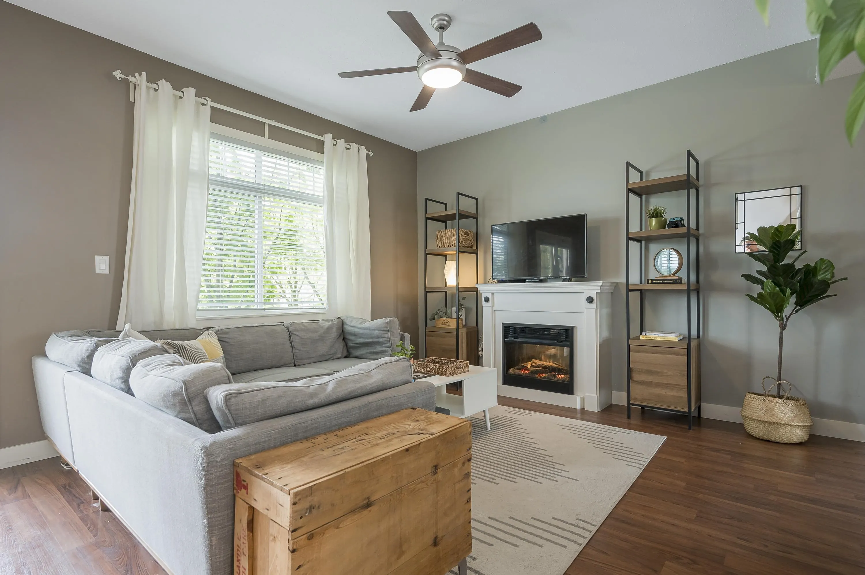 19551 66 Avenue #15