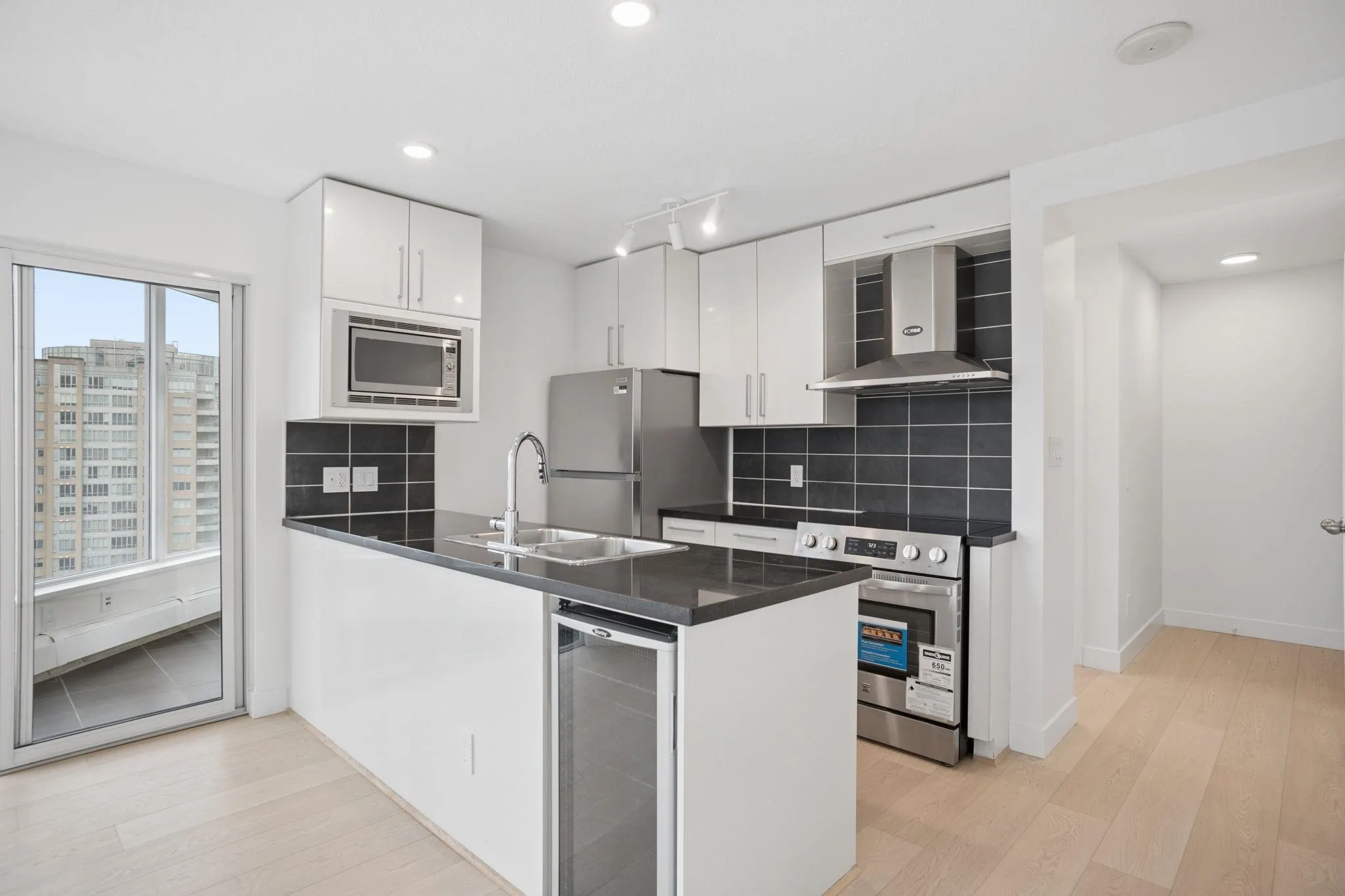 689 Abbott Street #2301