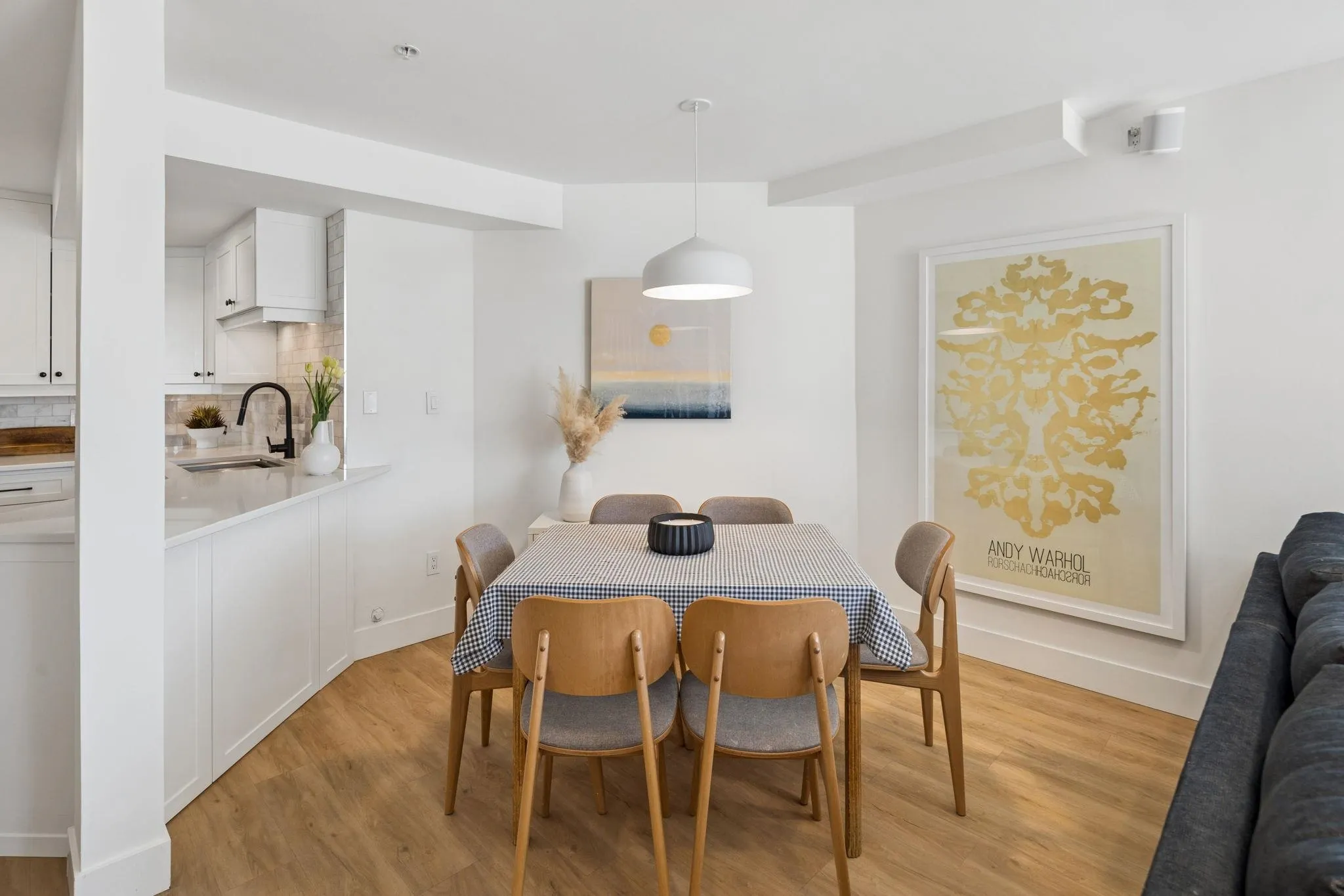 933 W 8th Avenue #103