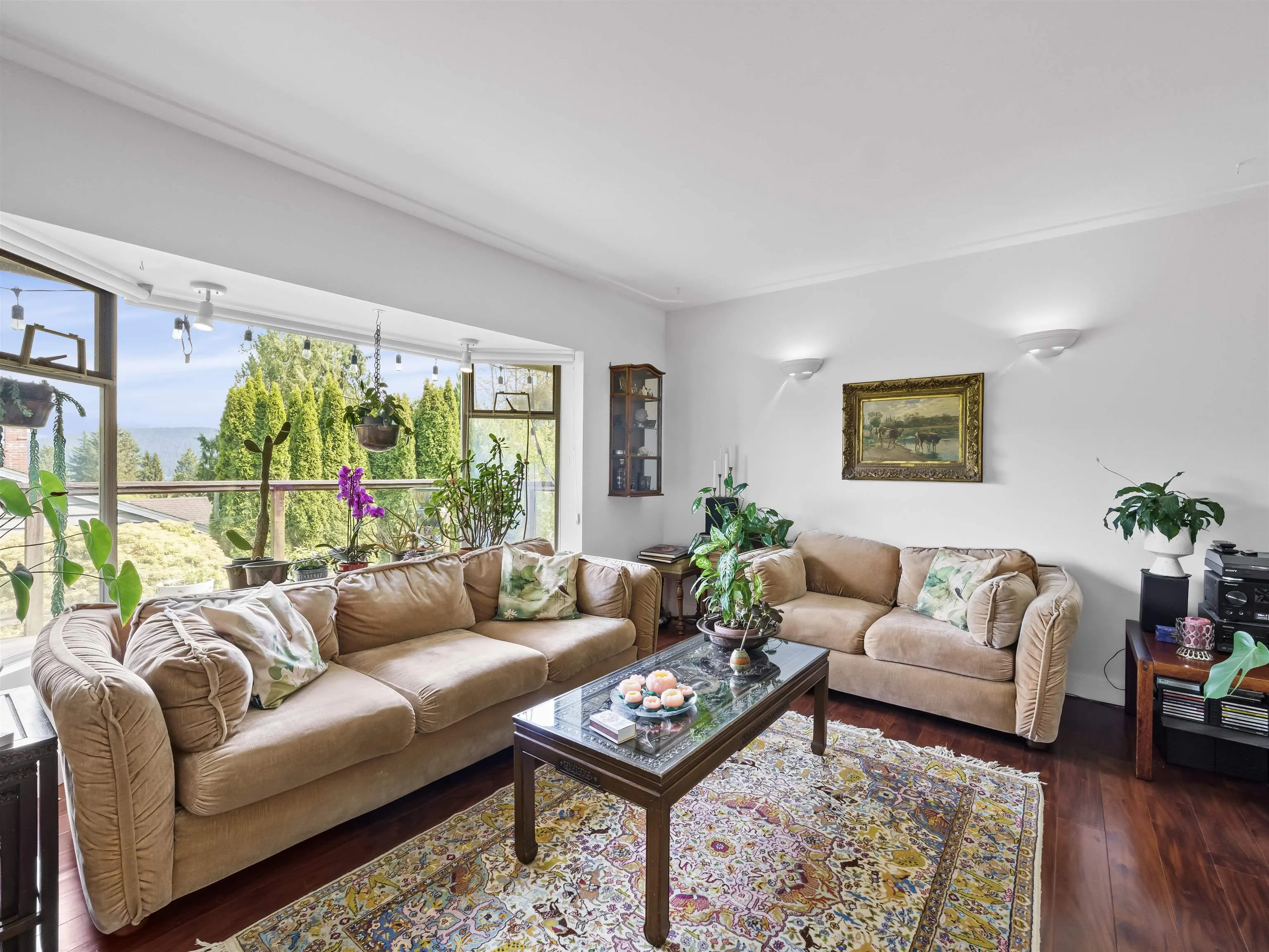 998 Fairway Drive