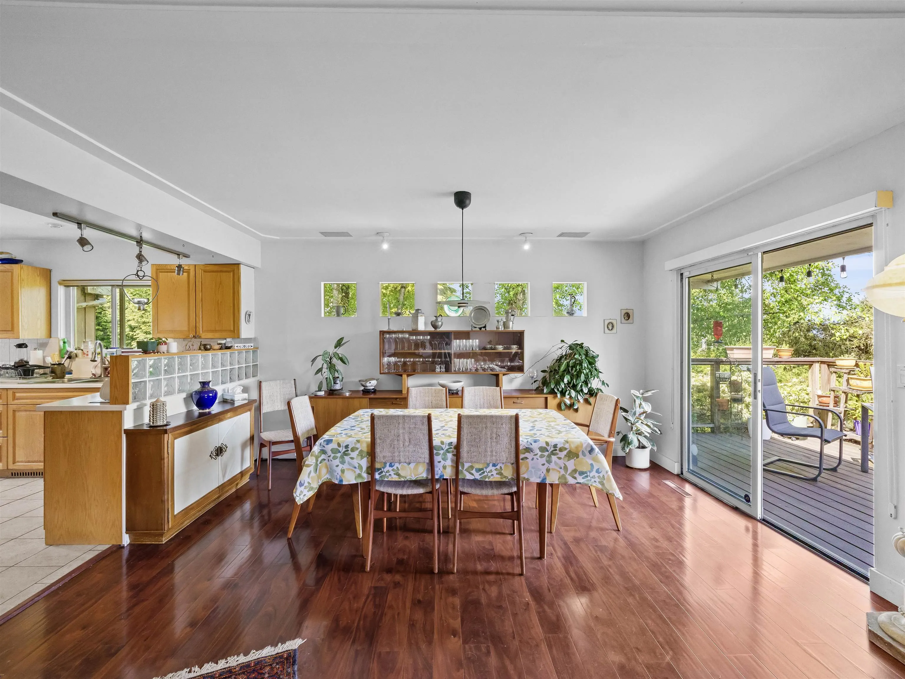 998 Fairway Drive