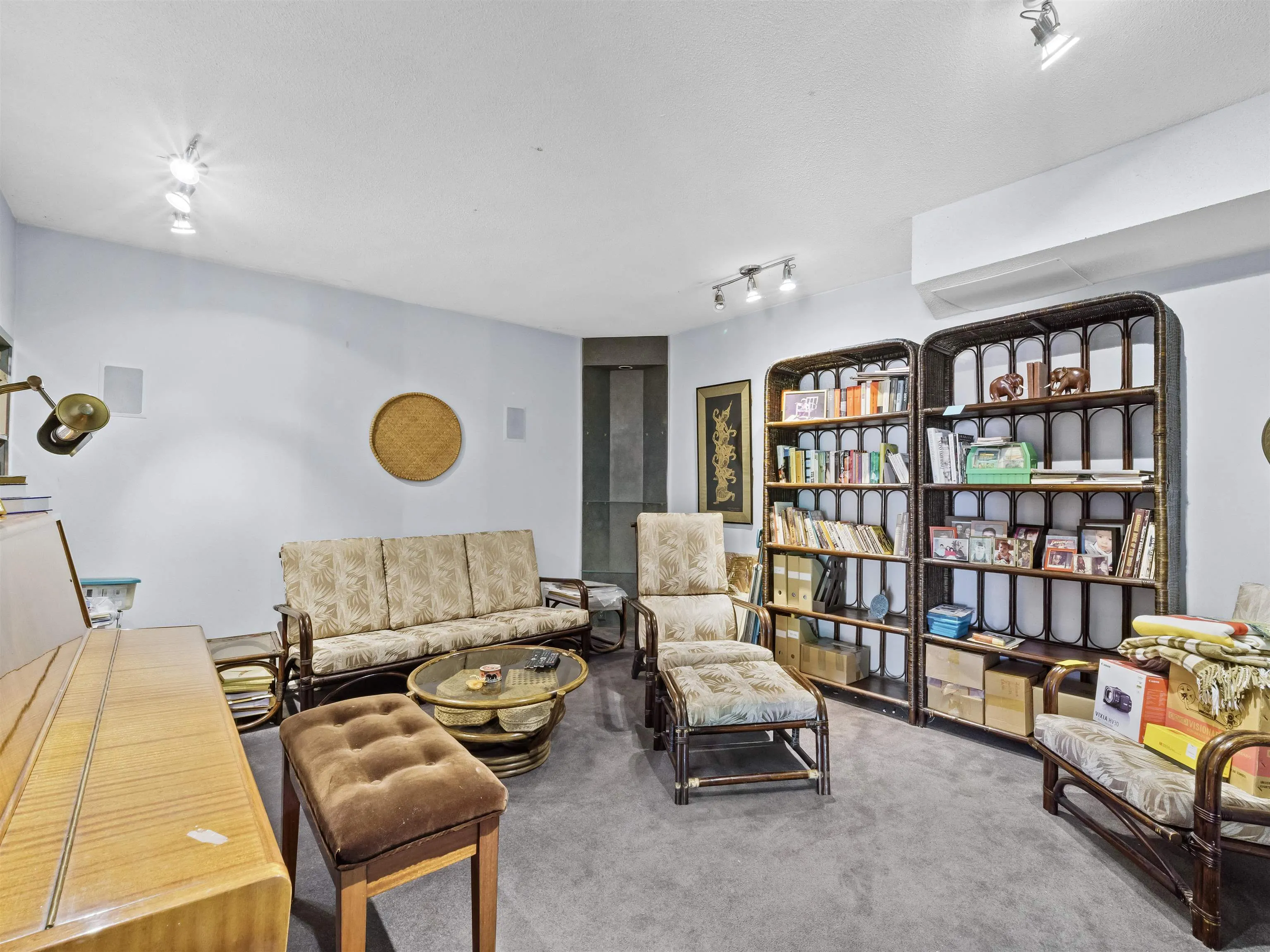 998 Fairway Drive