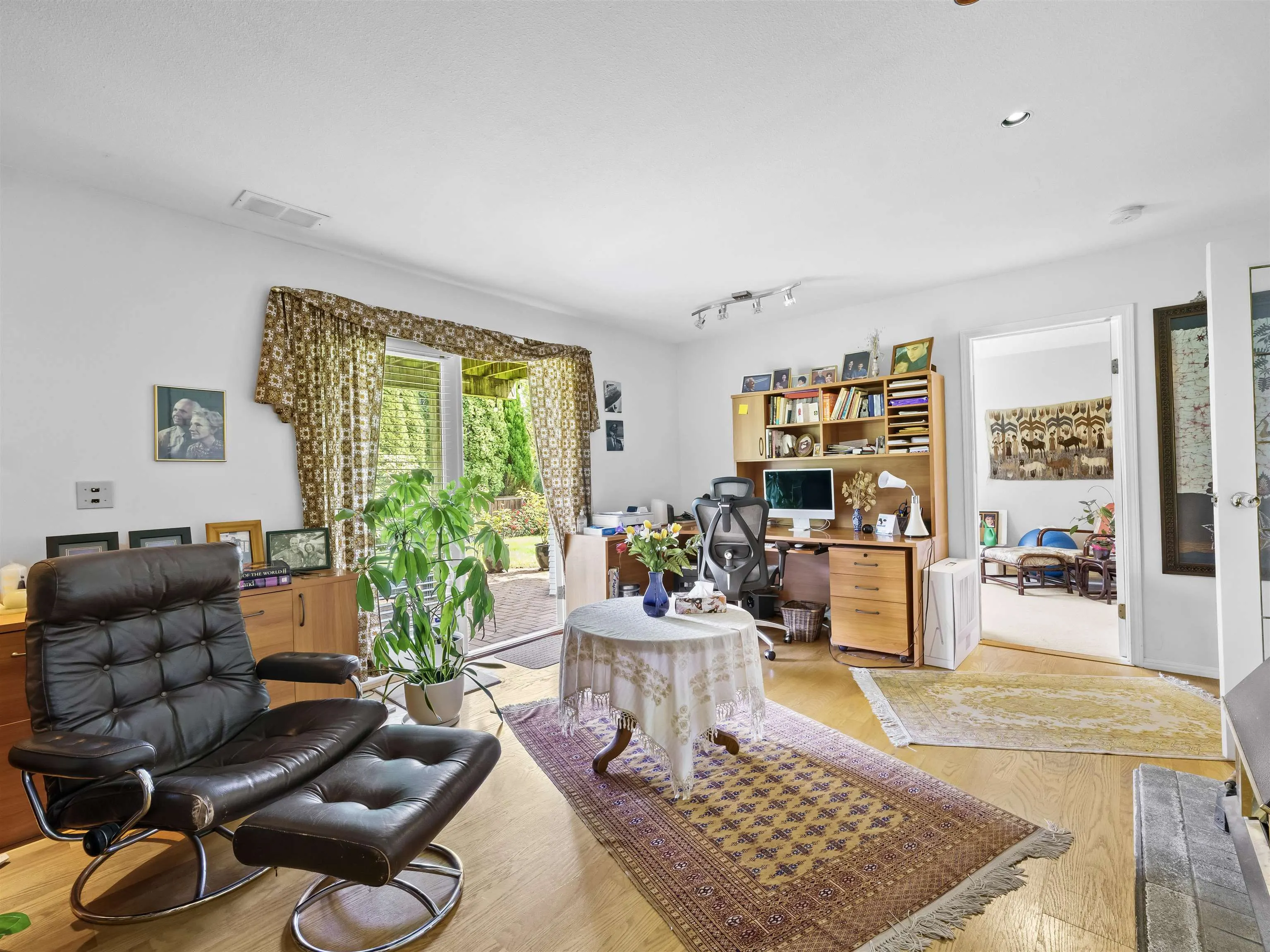 998 Fairway Drive
